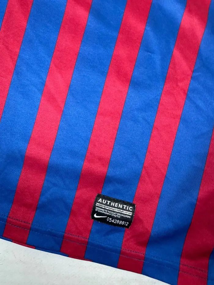 Nike Nike FC Barcelona 2011 2012 Messi #10 Home Shirt Jersey Size US L / EU 52-54 / 3 - 11 Thumbnail