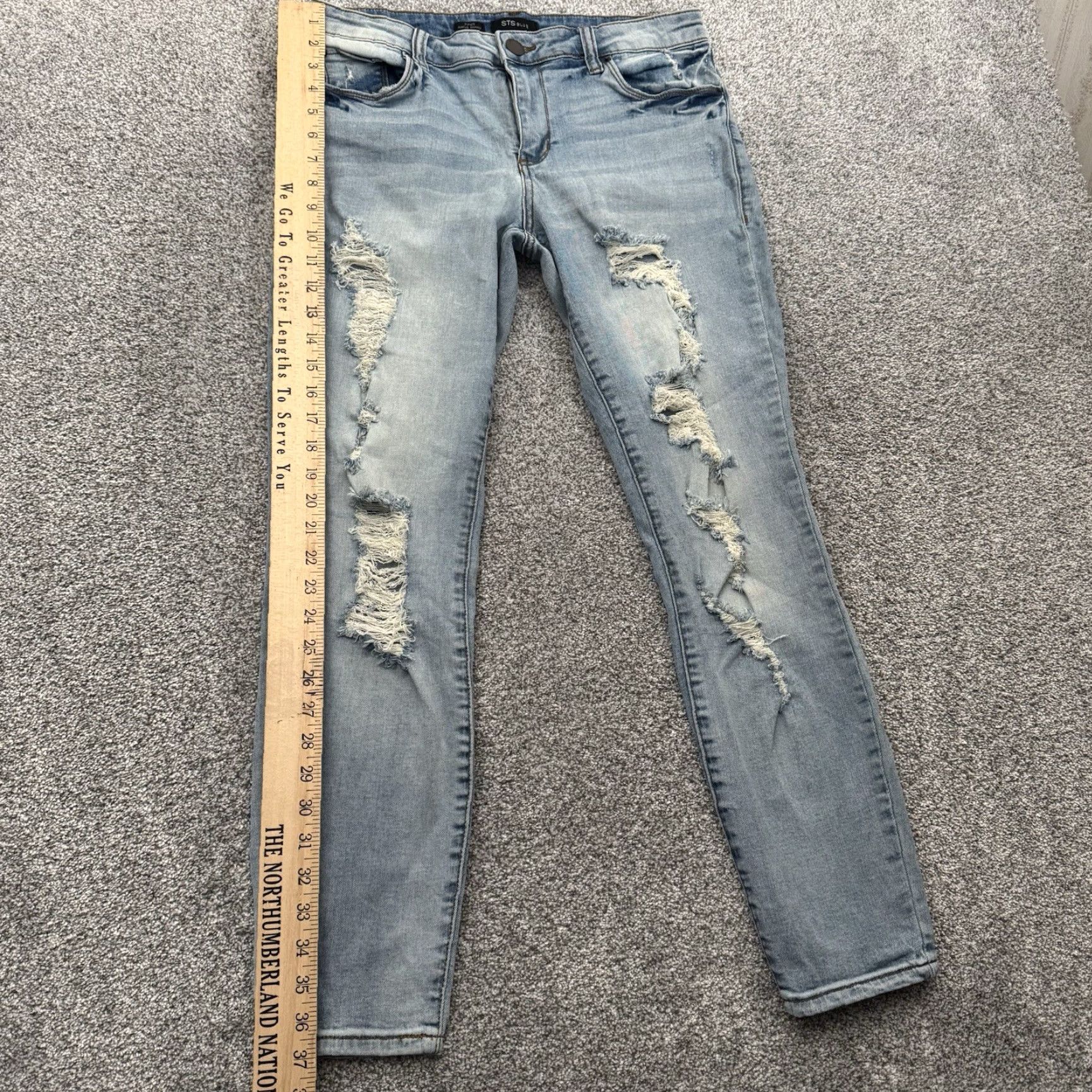 Vintage STS Blue Distressed Ankle Skinny Jean Womens Size 31 Mid Rise Light Wash Grunge Jeans Size 24" / US 00 / IT 34 - 3 Thumbnail