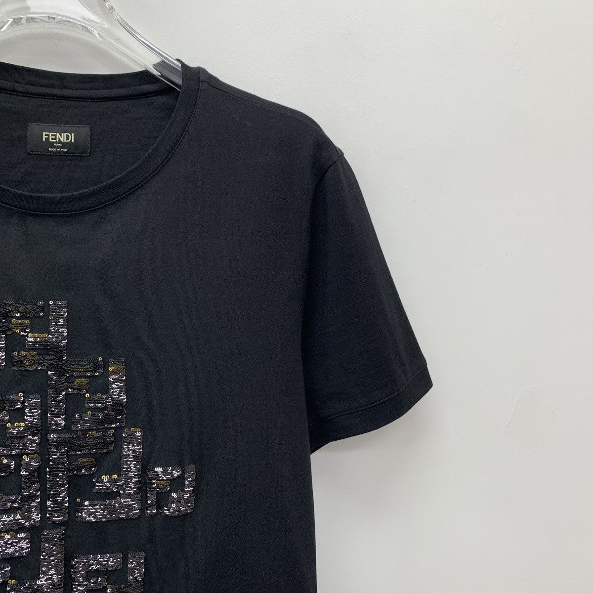 Fendi Fendi Black Classic Sequin Design Short Sleeve T-shirt K26WX Size XS / US 0-2 / IT 36-38 - 3 Thumbnail