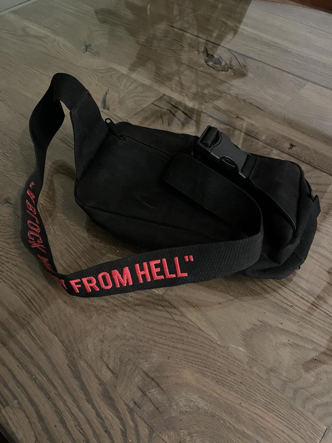 EJDER Ejder "A Block Away From Hell" Shoulder Bag Size ONE SIZE - 2 Thumbnail