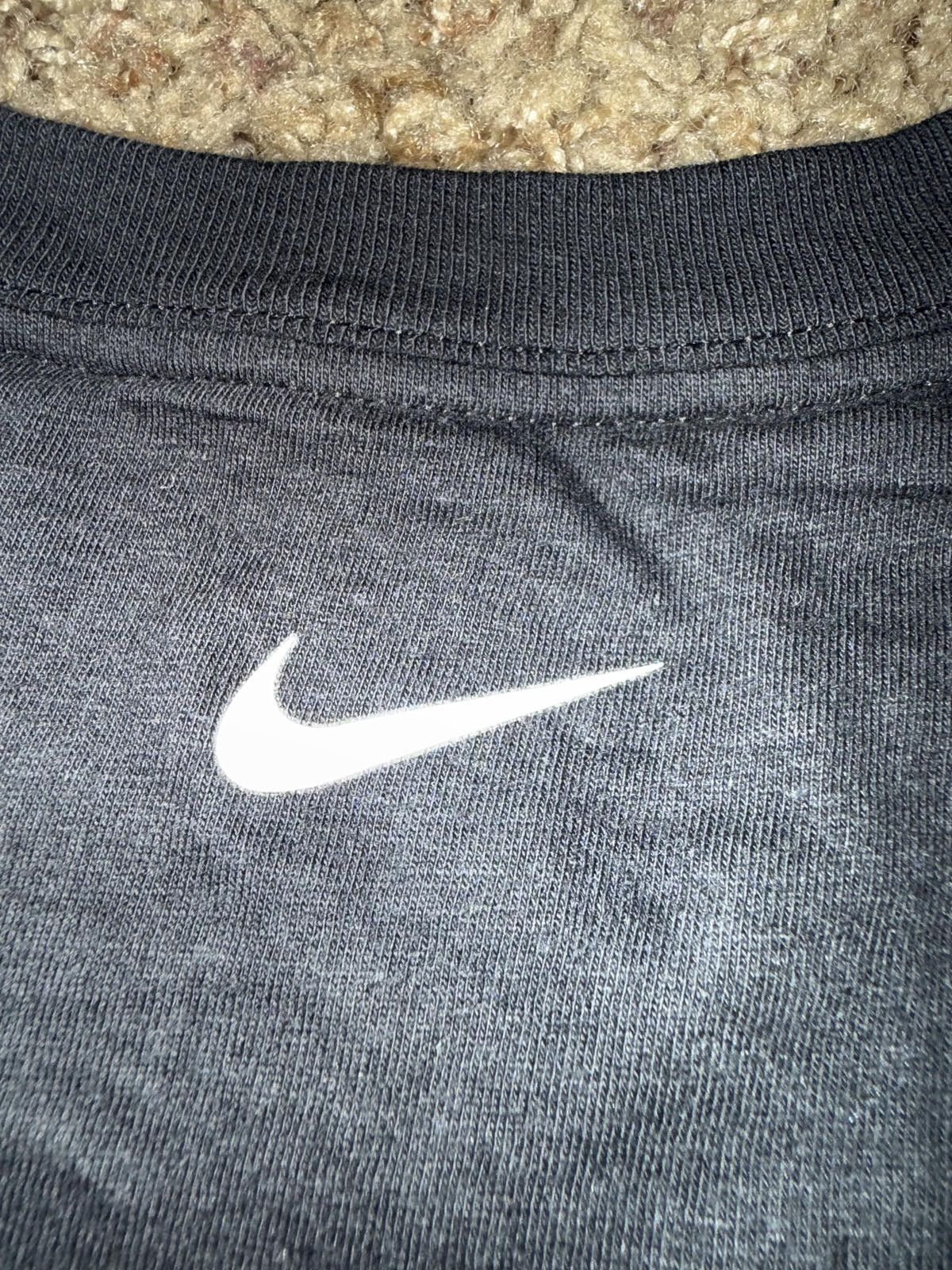 Nike Nike Men’s RUN Swoosh Running T-Shirt Sample Size US M / EU 48-50 / 2 - 7 Thumbnail