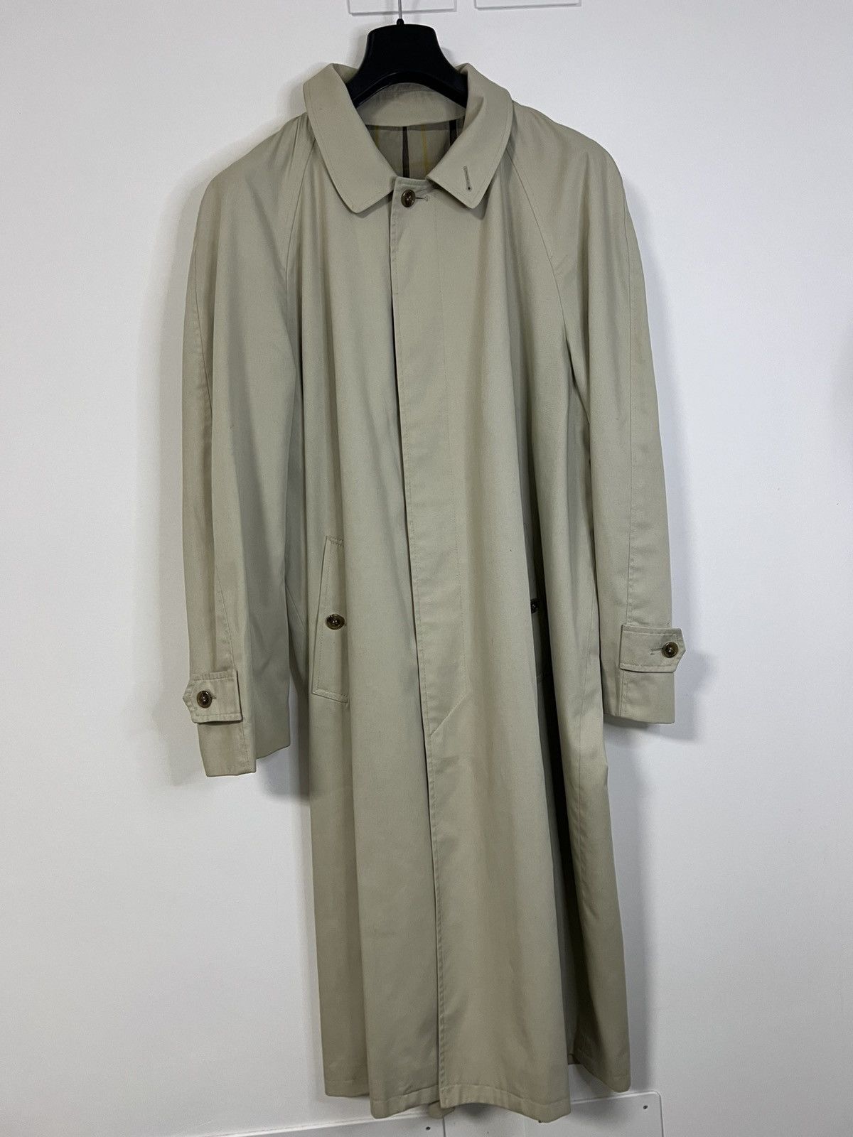 Yves Saint Laurent Yves saint laurent trench coat L/XL beige Size US XL / EU 56 / 4 - 1 Thumbnail