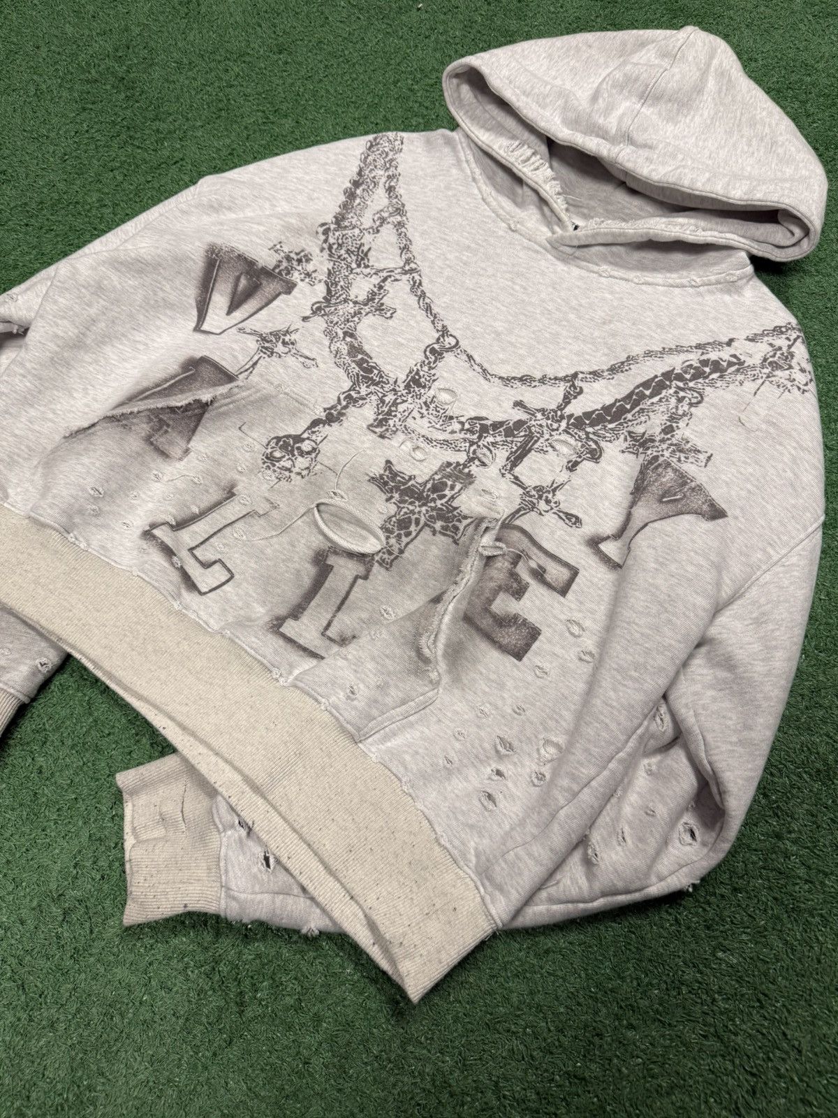 Vale Vale white chain hoodie Size US S / EU 44-46 / 1 - 2 Thumbnail