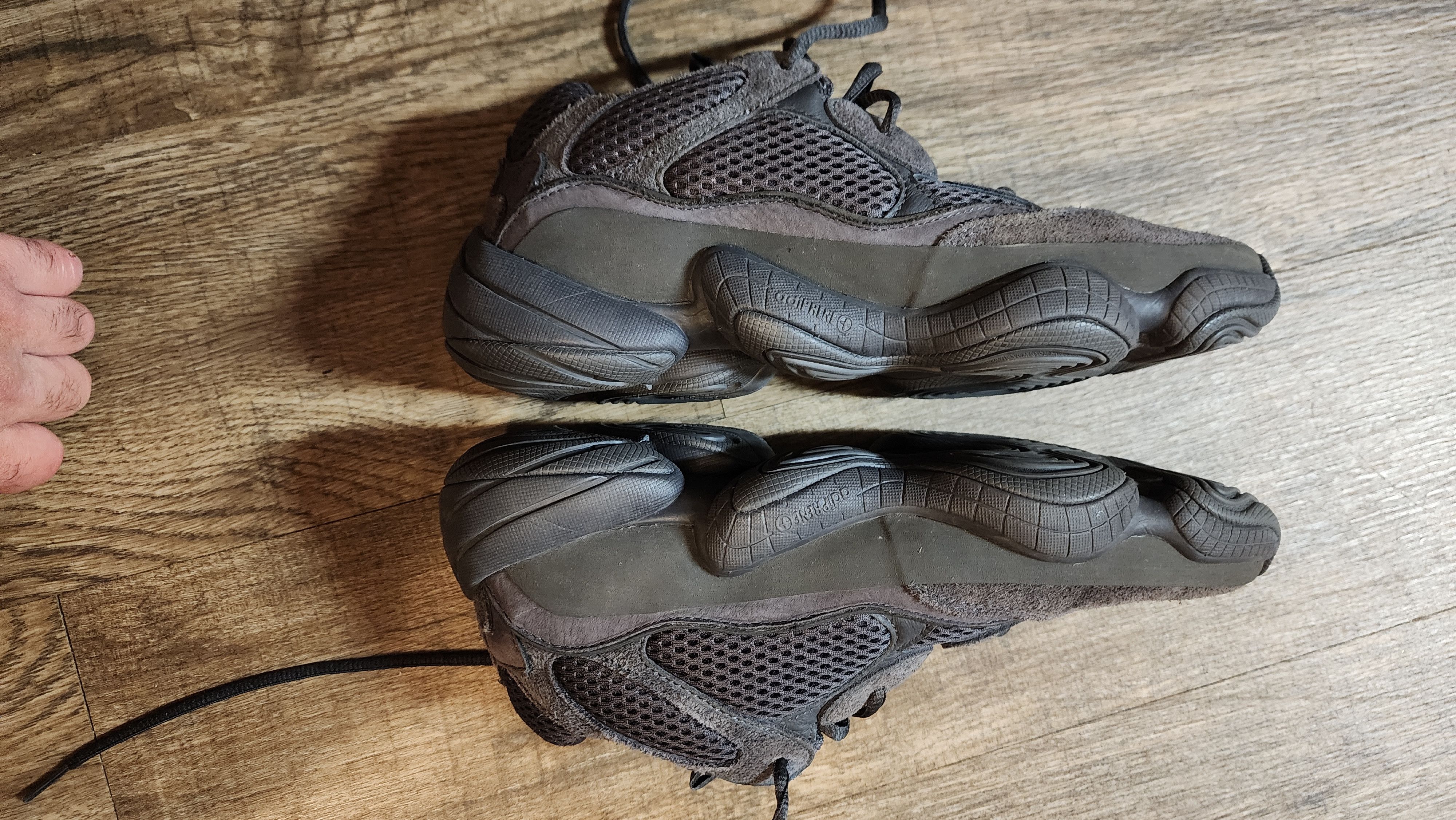 Adidas adidas Yeezy 500 'Utility Black' sneakers. Size US 9.5 / EU 42-43 - 4 Thumbnail