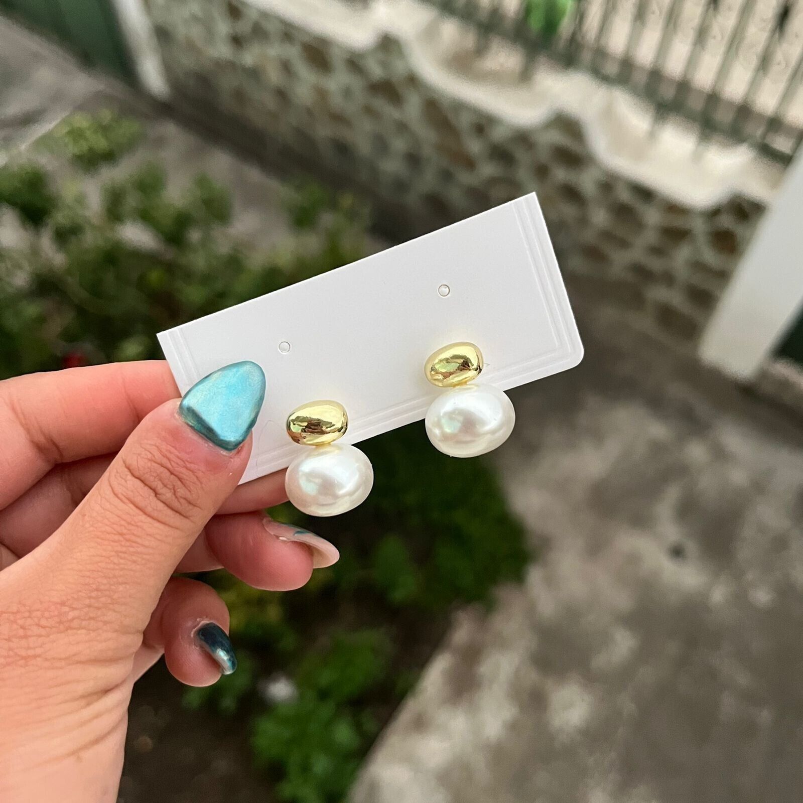Other New Earrings Women Leaf Elegance Pearl Gold Basics Stud Jewe Size ONE SIZE - 2 Thumbnail