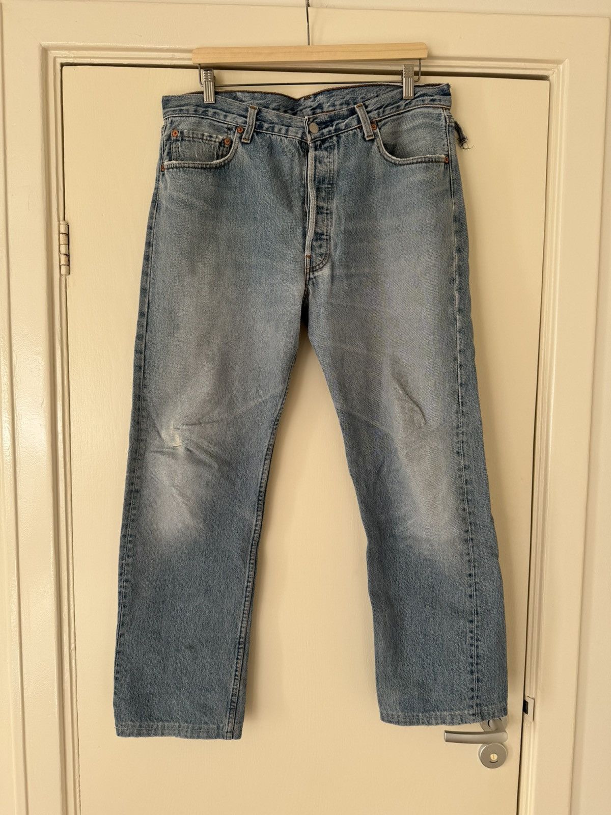 Levi's Vintage Levi’s 501 made in U.S.A. Size US 36 / EU 52 - 1 Thumbnail