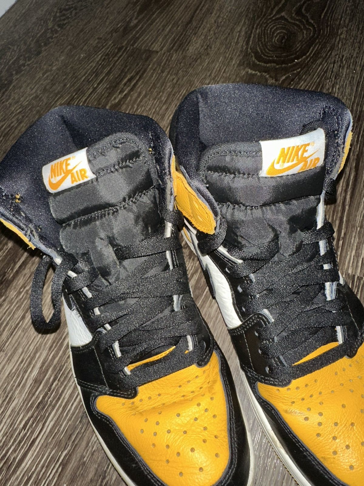 Jordan Brand × Nike Air Jordan 1 OG Taxi Size US 9 / EU 42 - 8 Thumbnail