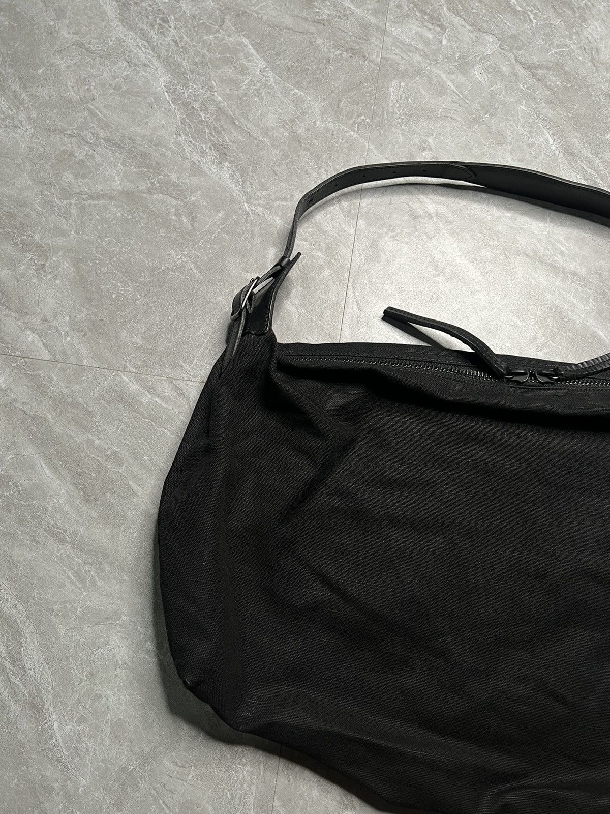 The Viridi-anne The Viridi-anne Waxed Canvas Mini Duffle Crossbody Bag Size ONE SIZE - 4 Thumbnail
