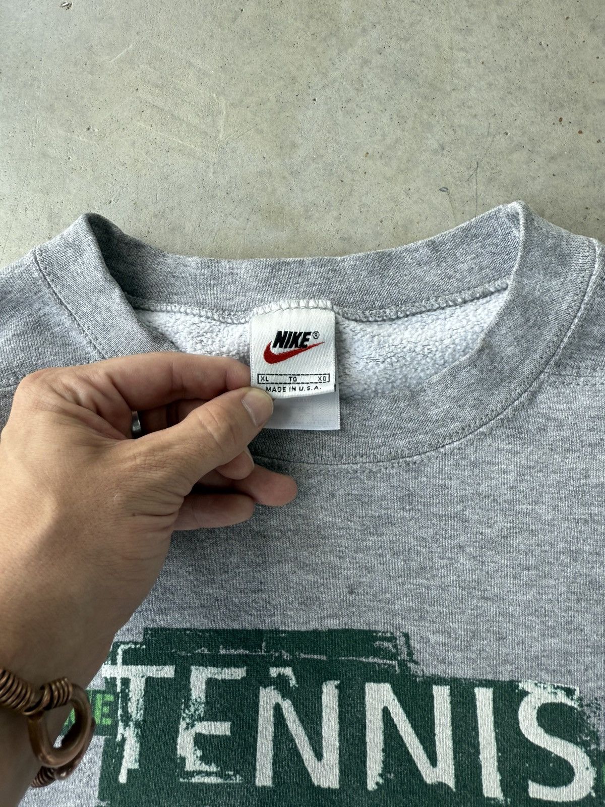 Nike × Vintage Vintage 90s Nike Tennis Crewneck Size US XL / EU 56 / 4 - 6 Thumbnail
