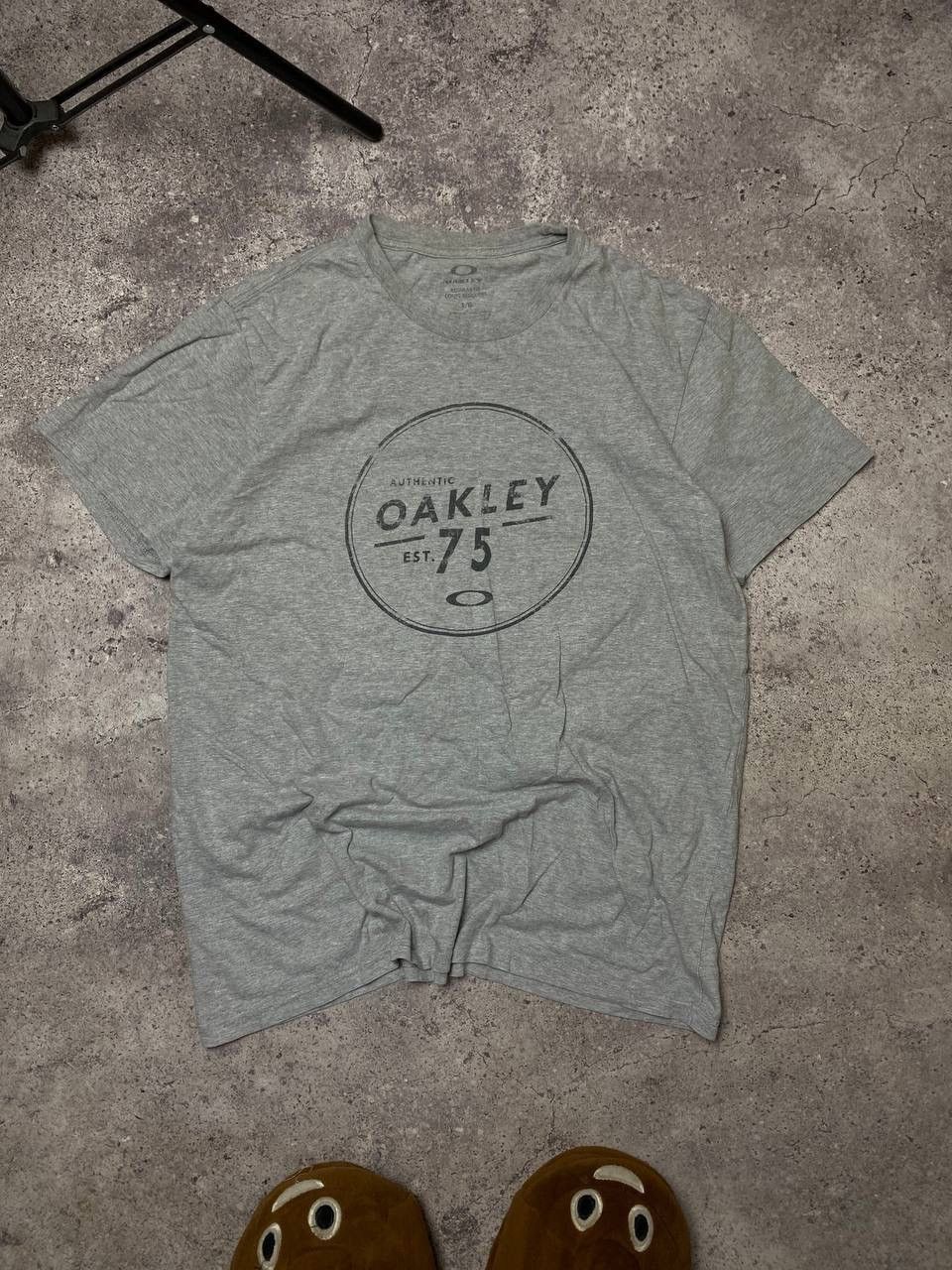 Oakley × Vintage Vintage Oakley T-Shirt Big Logo Size US L / EU 52-54 / 3 - 2 Thumbnail