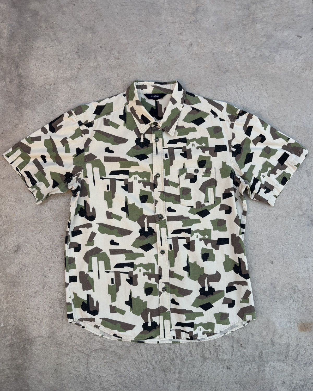 Stussy 90s Stussy Camo Button Shirt Size US XL / EU 56 / 4 - 1 Thumbnail