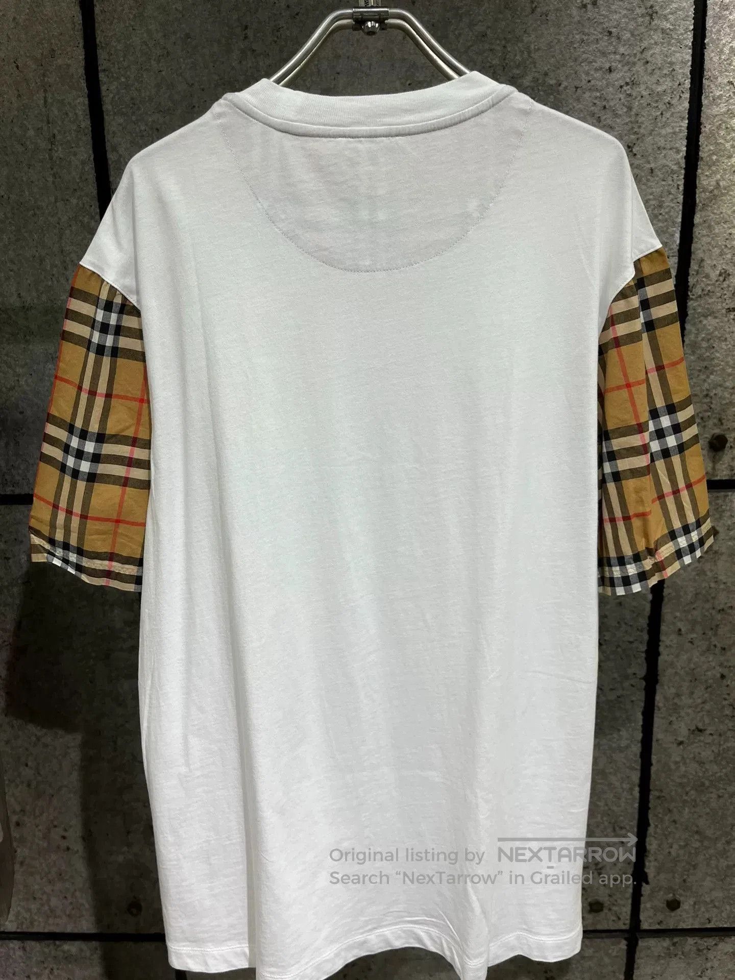 Burberry Burberry Check Round Neck Short Sleeve M. Size US M / EU 48-50 / 2 - 6 Thumbnail
