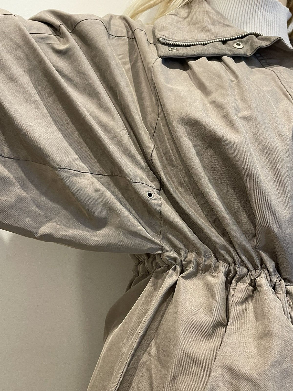Brunello Cucinelli × Designer Brunello Cucinelli Light Camel Taupe Zip Windbreaker Jacket Size XL / US 12-14 / IT 48-50 - 10 Thumbnail