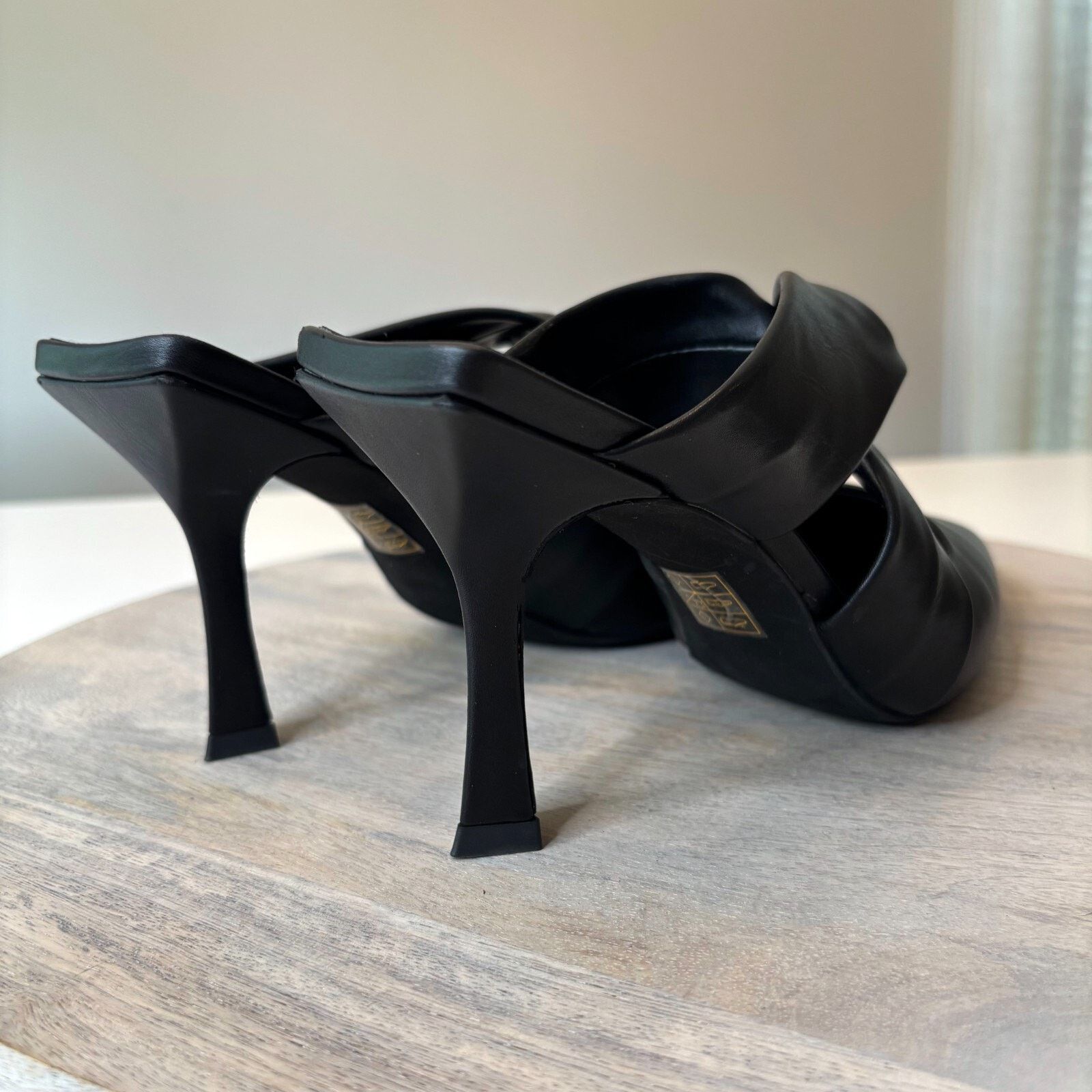 Jeffrey Campbell Jeffrey Campbell Quinbie Black Leather Pumps Heels Size 9.5 Size US 9.5 / IT 39.5 - 8 Thumbnail