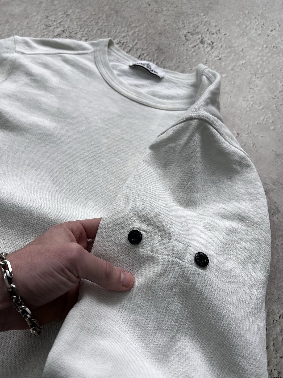 Stone Island WHITE GRADIENT WASHED STONE WHITE SWEATSHIRT STONE ISLAND Size US L / EU 52-54 / 3 - 9 Thumbnail