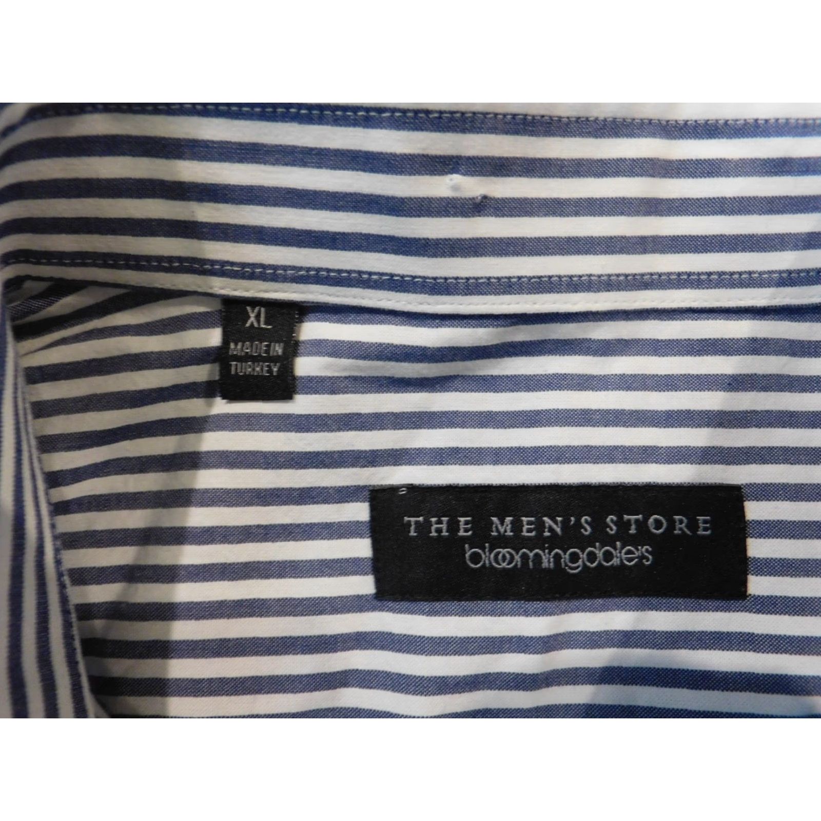 Bloomingdale's Bloomingdale's Mens Button-Up shirt XL Blue Striped Knit Cotton Polyester Regular Button-Down Collar Mens Season All Seasons Brand New With Tags Size US XL / EU 56 / 4 - 6 Thumbnail