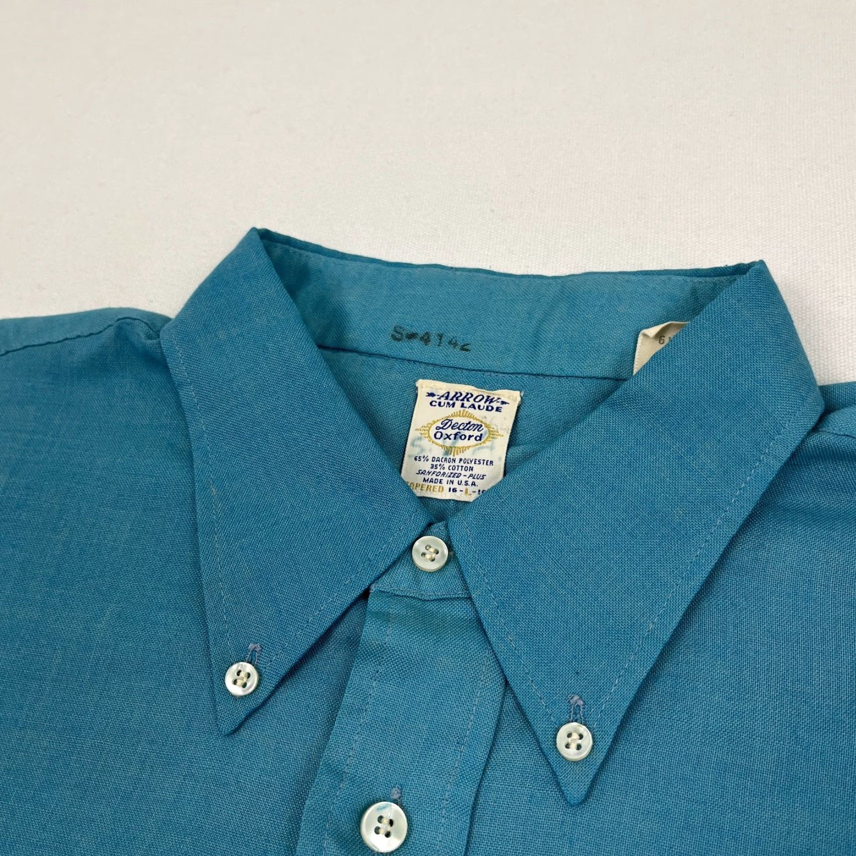 Arrow VINTAGE Arrow Sanforized Shirt Mens Large 16-16.5 Blue Oxford Cum Laude Button-Down Collared Classic, Outdoor, Business, Casual, Workwear Mens Size US L / EU 52-54 / 3 - 2 Thumbnail