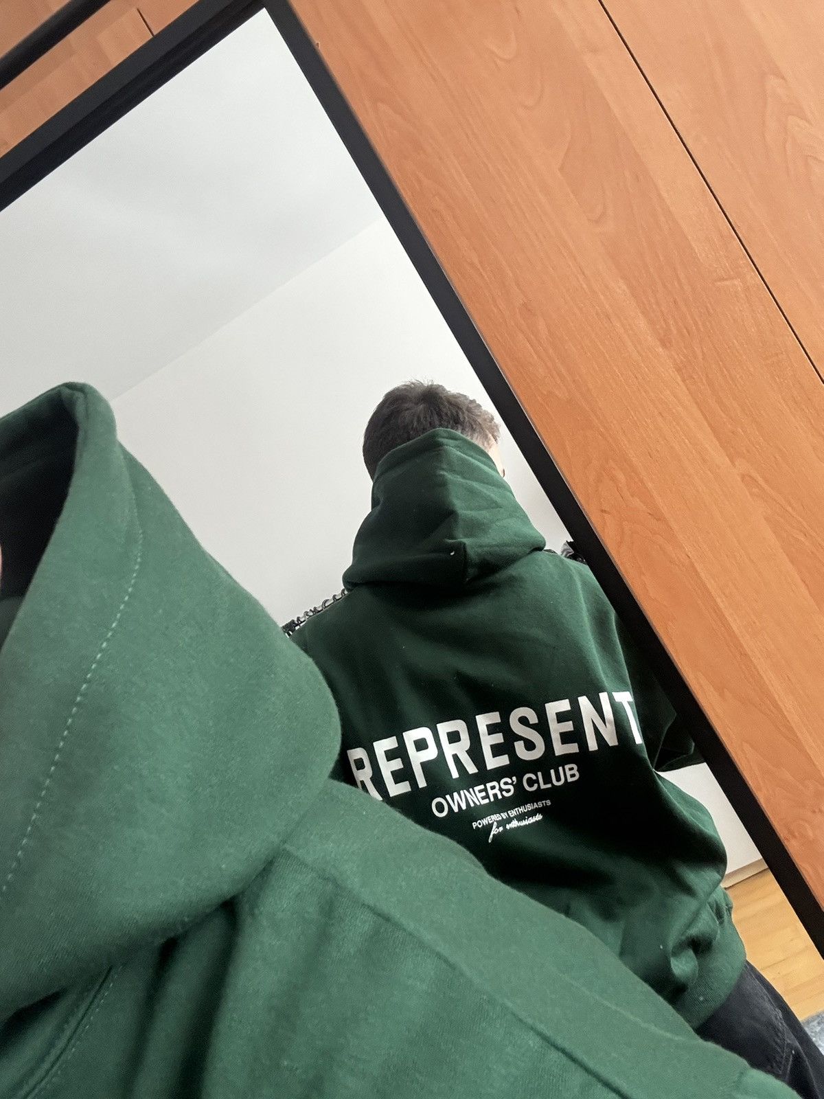 Represent Clo. Represent Hoodie Big logo Green Size US XL / EU 56 / 4 - 1 Thumbnail