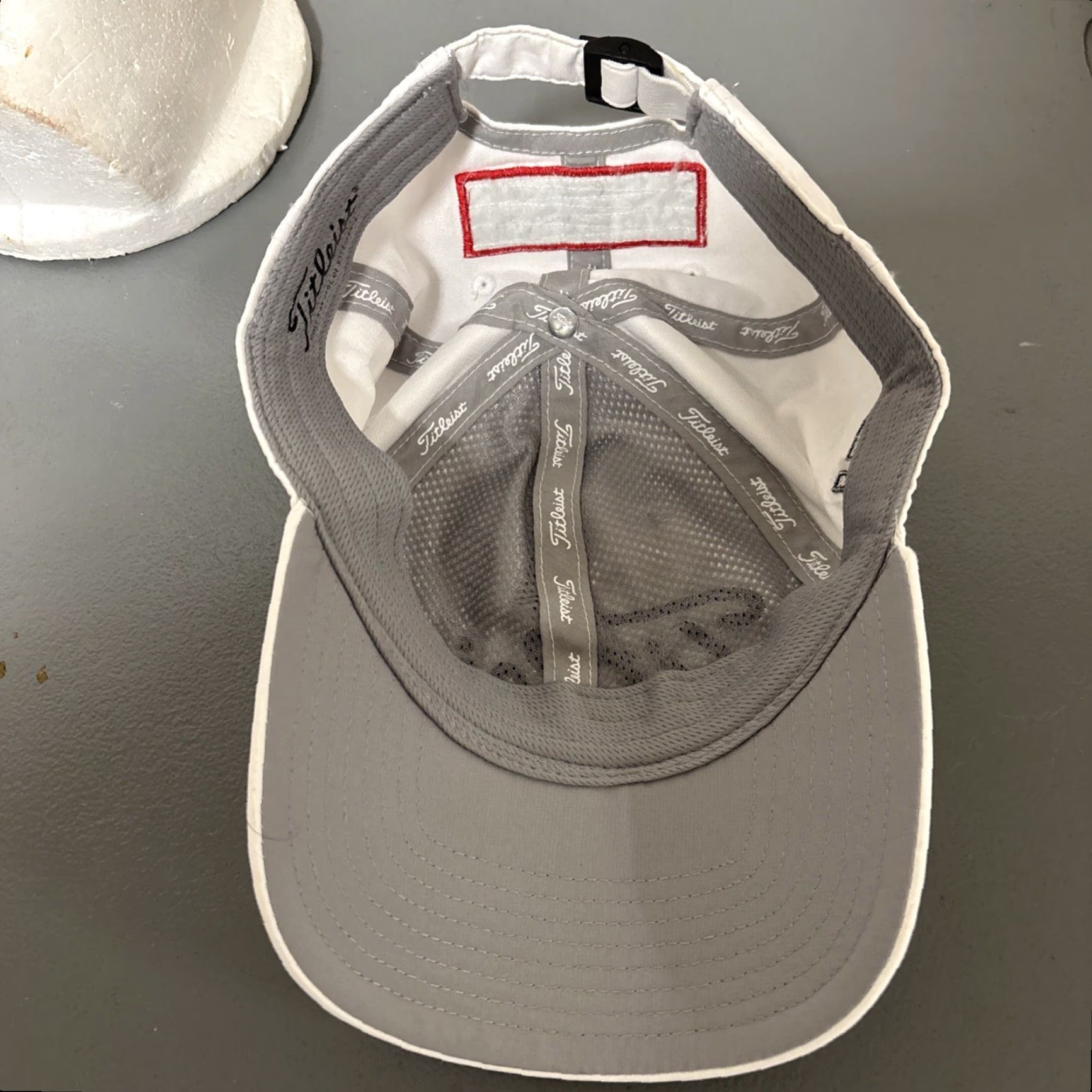 Titleist Titleist Golf Hat Foot Joy FJ Baseball Cap Strapback Adjustable White Black Men Adjustable Cap White Baseball Cap Size ONE SIZE - 7 Thumbnail