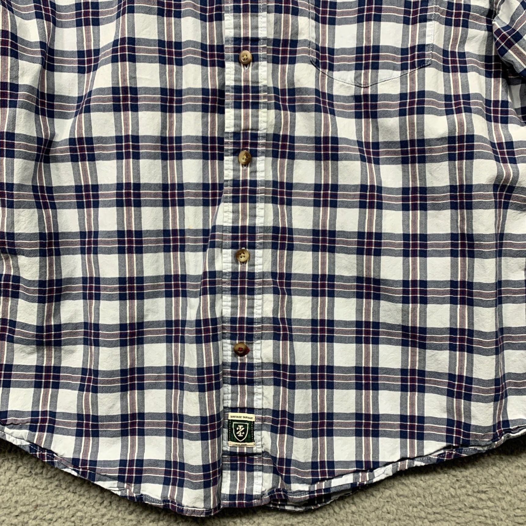 Izod IZOD Button Shirt Men's L Plaid 1 Pocket Button-Down Collar Blue White Red Regular Fit Shirt Men Size US L / EU 52-54 / 3 - 3 Thumbnail