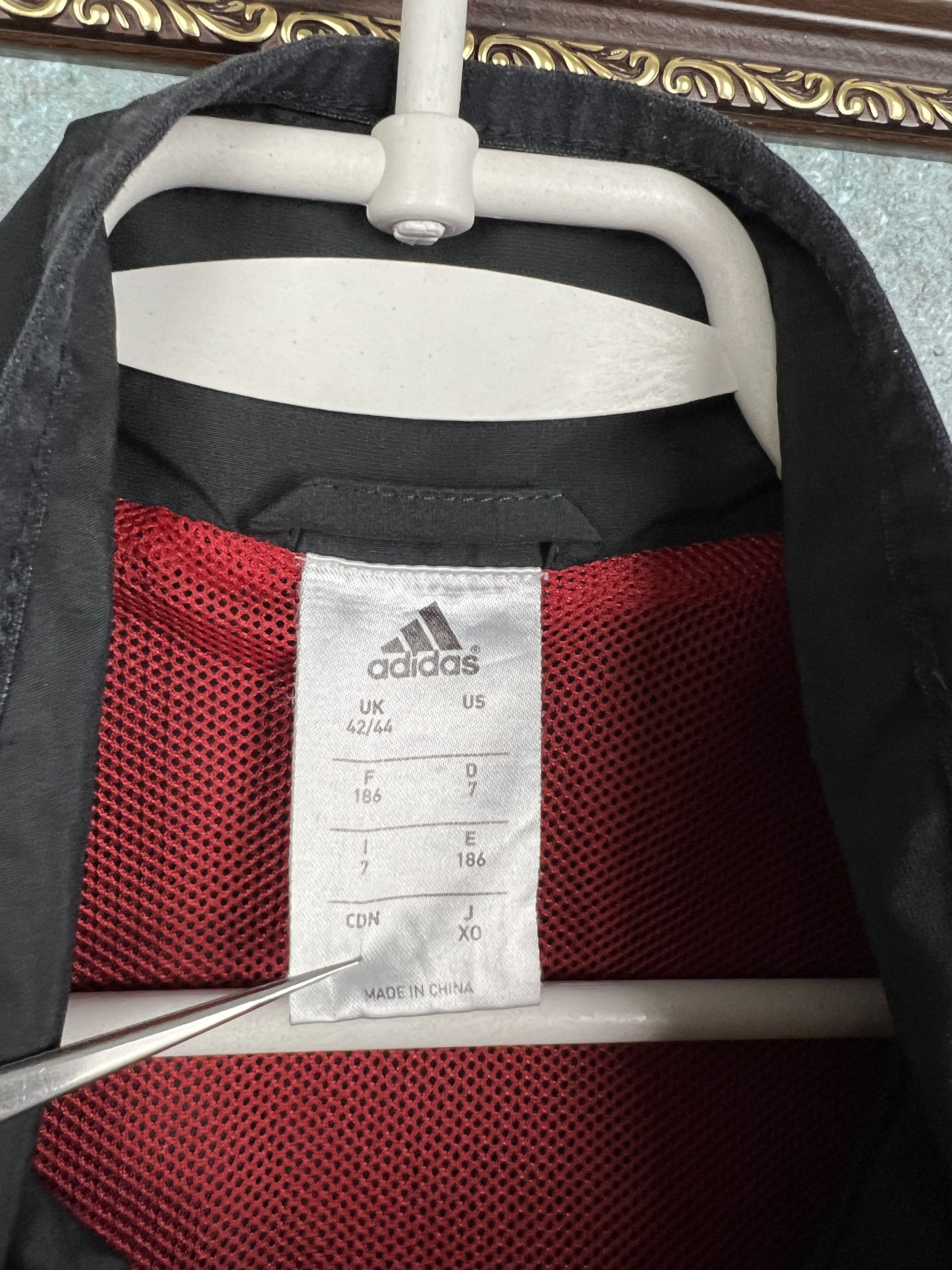 Adidas Vintage AC Milan Football Jacket Soccer Track Top Zip Maglia Size US L / EU 52-54 / 3 - 8 Thumbnail