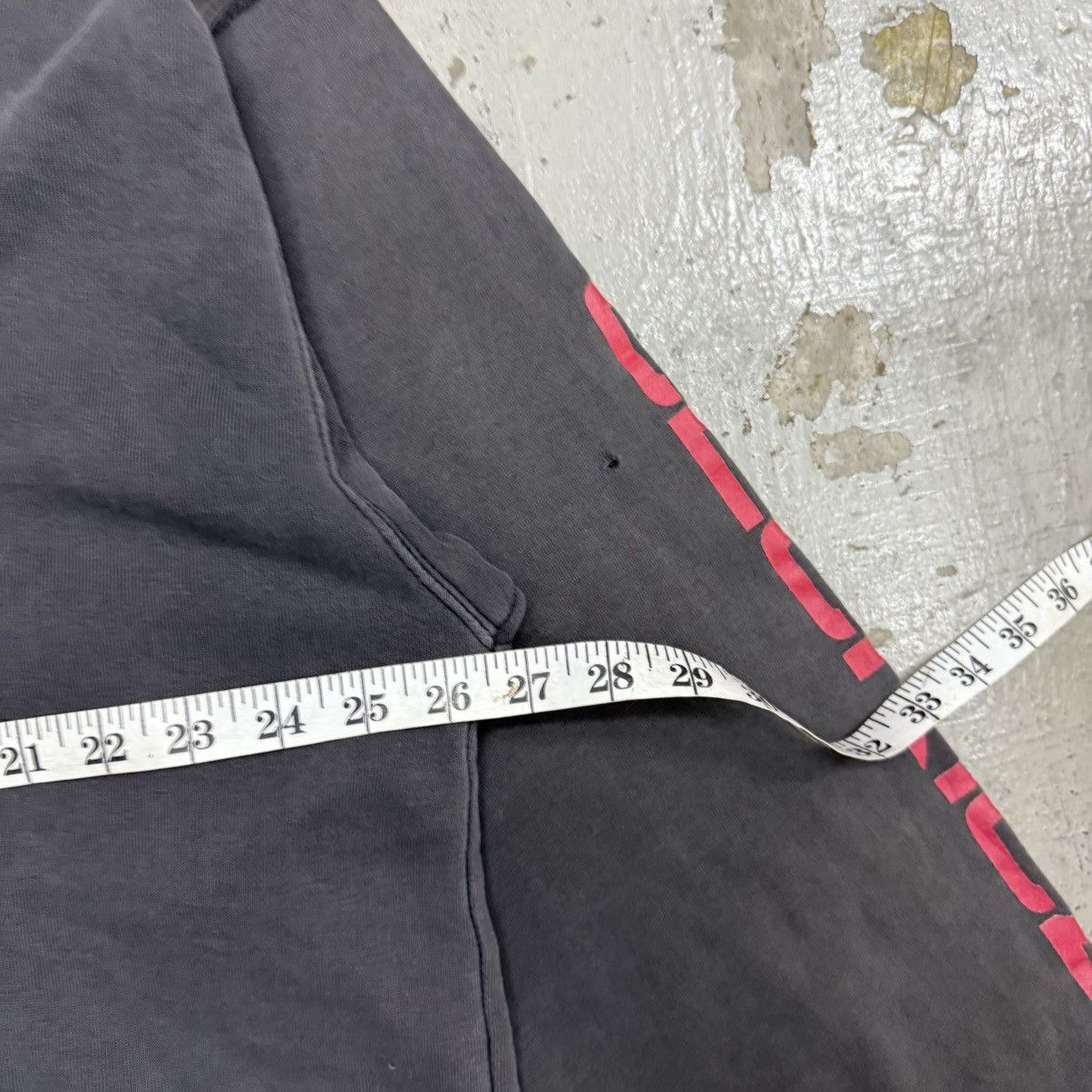 Beauty Beast Ezekiel Faded Thrashed Distress Skate Hoodie y2k Size US L / EU 52-54 / 3 - 5 Thumbnail