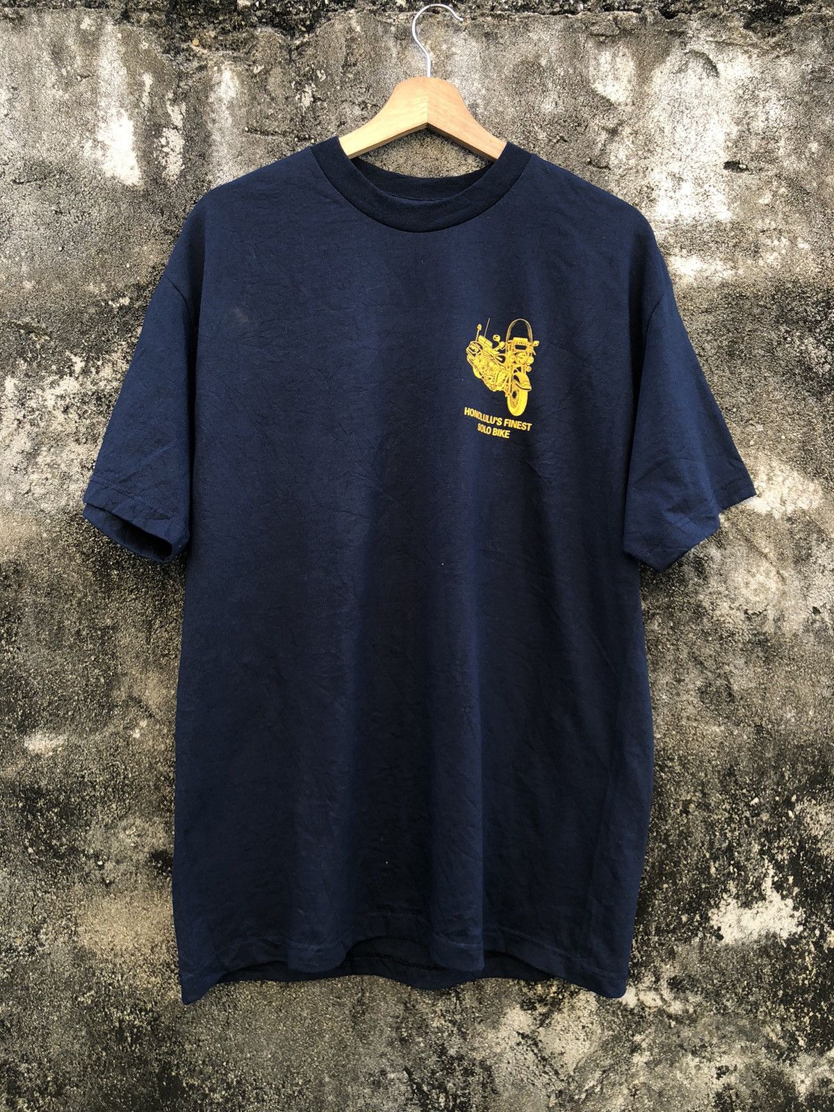 Harley Davidson × Vintage 2000s Vintage Honolulu Finest Bike Police Tshirt Size US L / EU 52-54 / 3 - 2 Thumbnail
