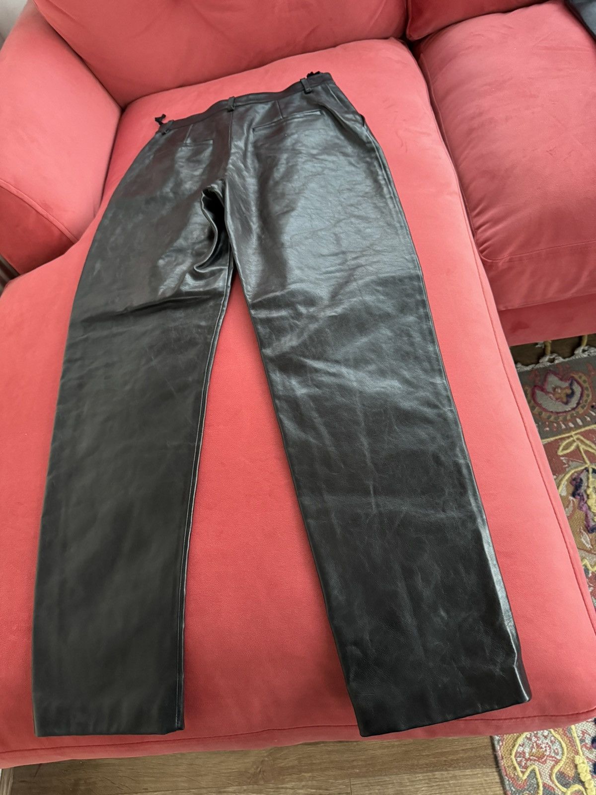Gucci Gucci leather textured vinyl, size M int Size 28" / US 6 / IT 42 - 7 Thumbnail