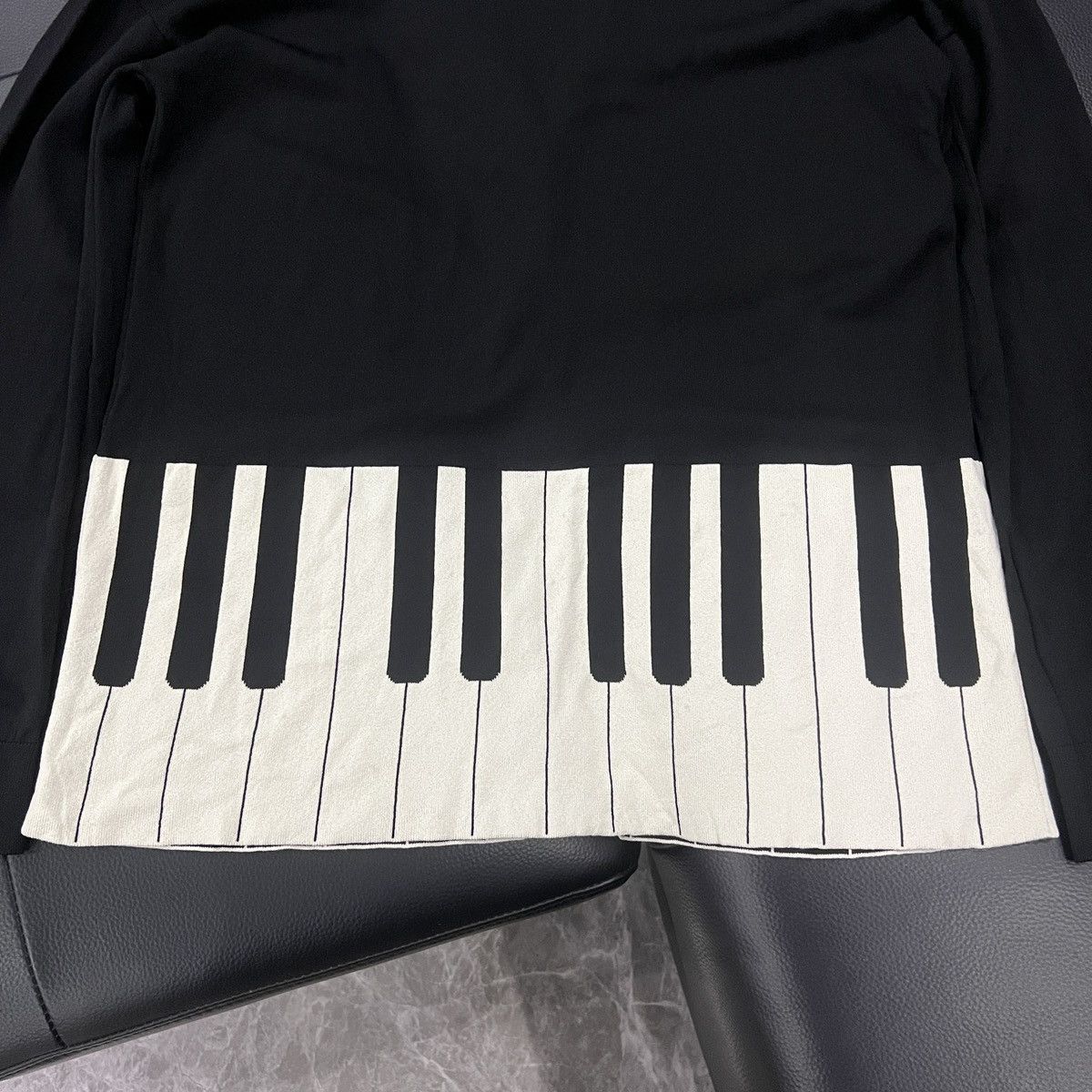 Moschino Moschino Piano Key Hem Knit Cardigan Size US XXS / EU 40 - 6 Thumbnail