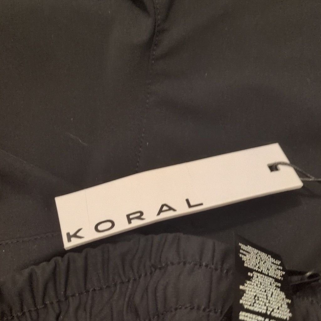 Koral nyla statement shorts size medium