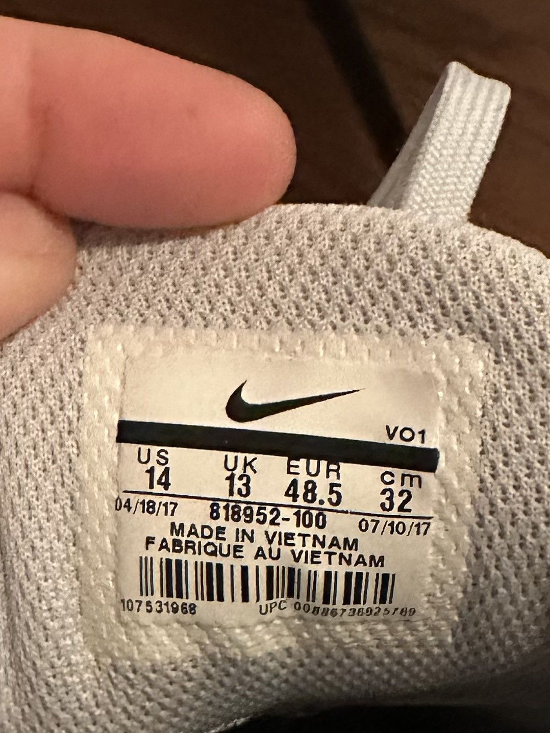 Nike “Wolf Grey” Nike Kobe Bryant KB Mentality 2 Size US 14 / EU 47 - 8 Thumbnail