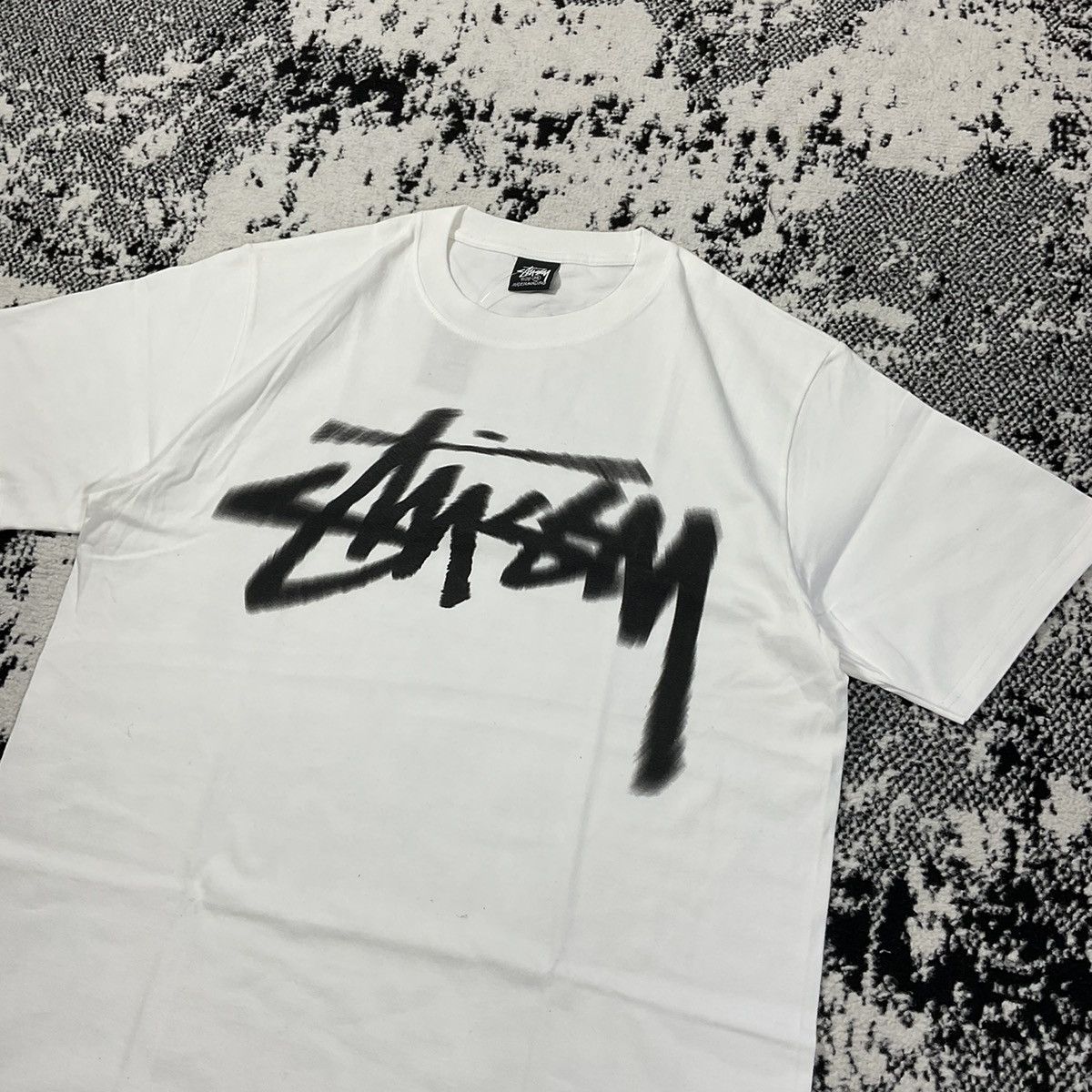 Stussy STUSSY DIZZY STOCK TEE WHITE - L Size US L / EU 52-54 / 3 - 2 Thumbnail