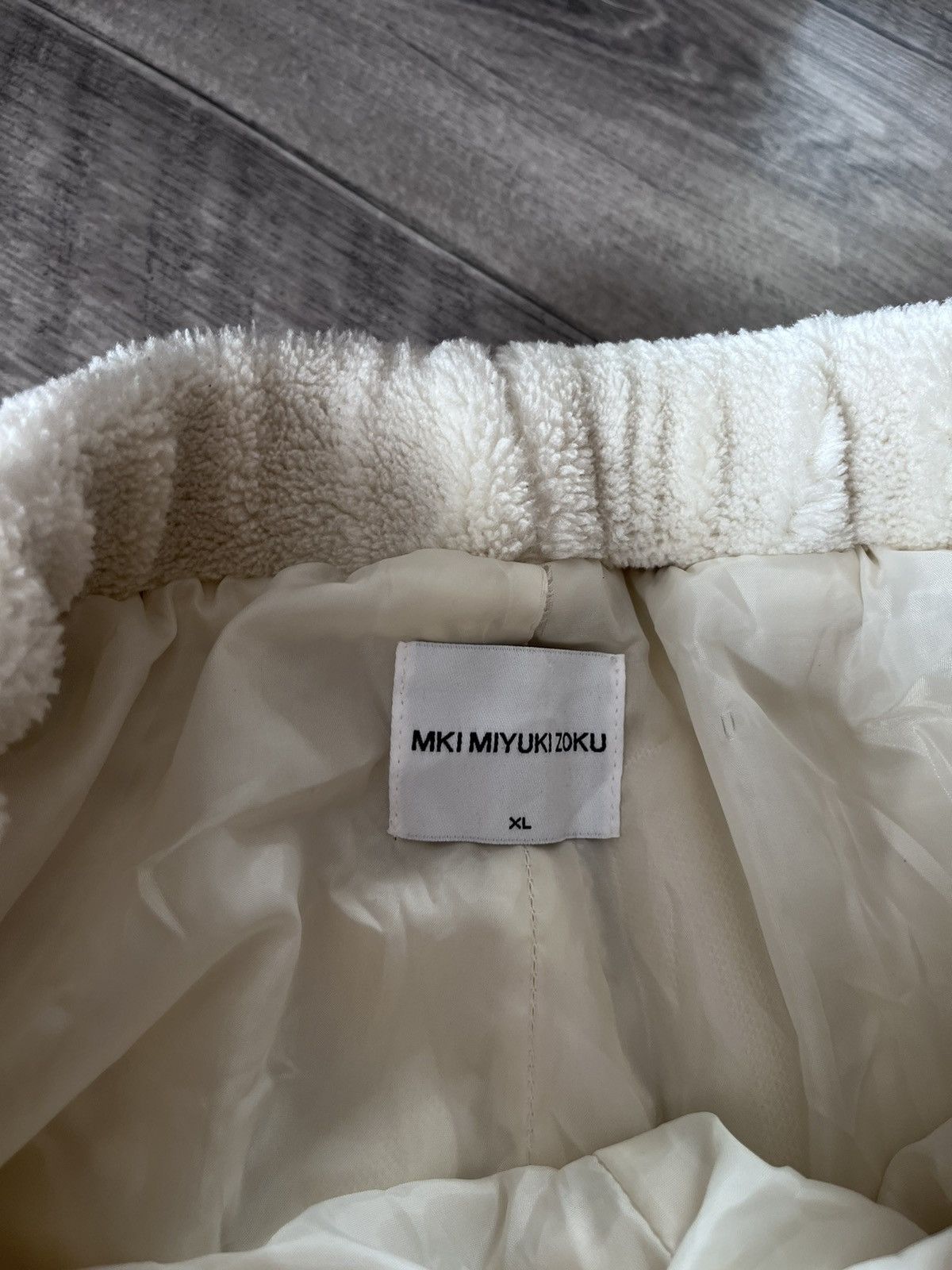 Mki Miyuki Zoku MKI MIYUKI ZOKU Sweatpants Sherpa Polar Fleece Teddy Size XL Size US 36 / EU 52 - 11 Thumbnail
