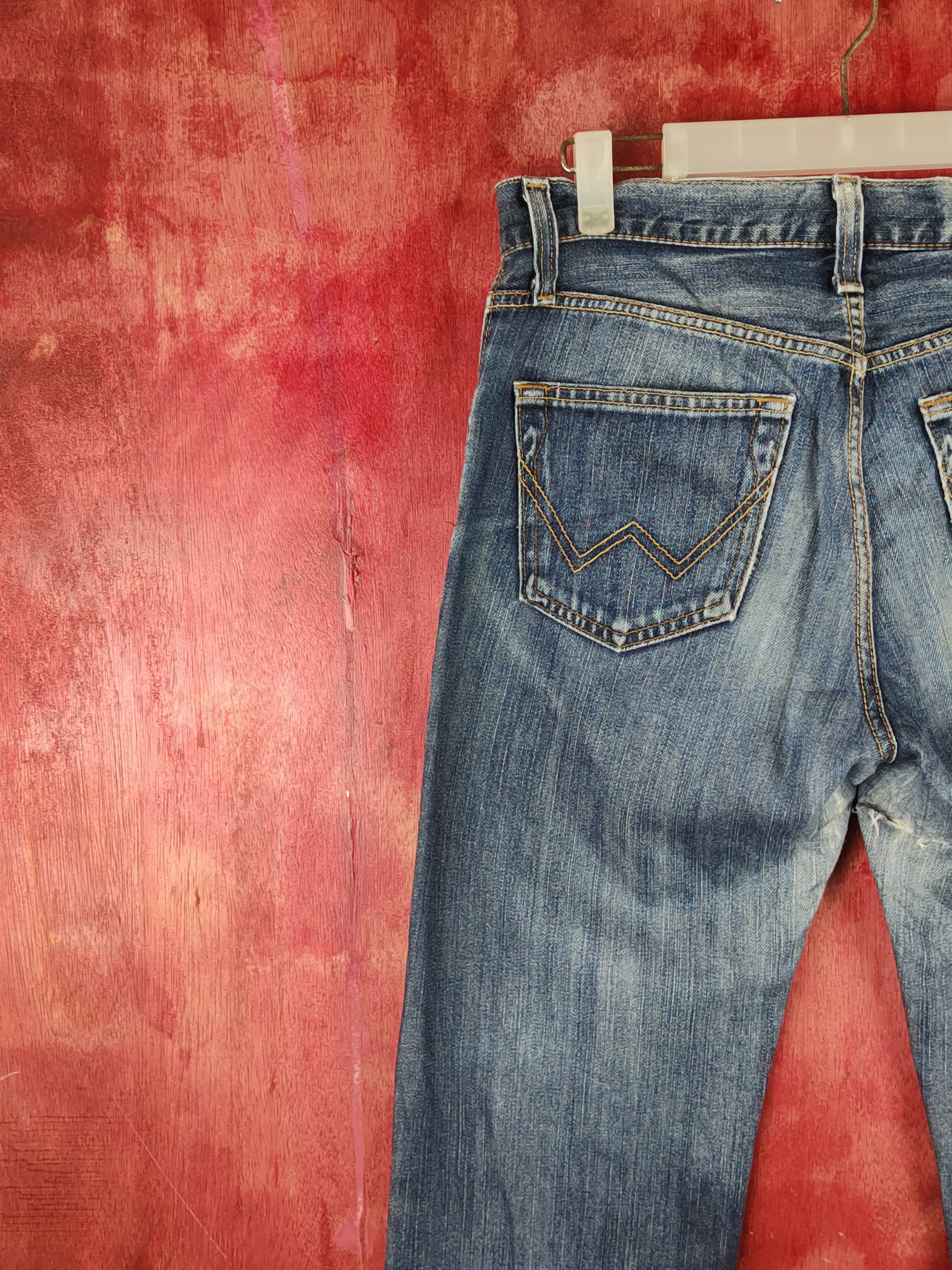 Edwin Edwin Dark Blue Distressed Ripped Jeans #S1646 Size US 29 - 10 Thumbnail
