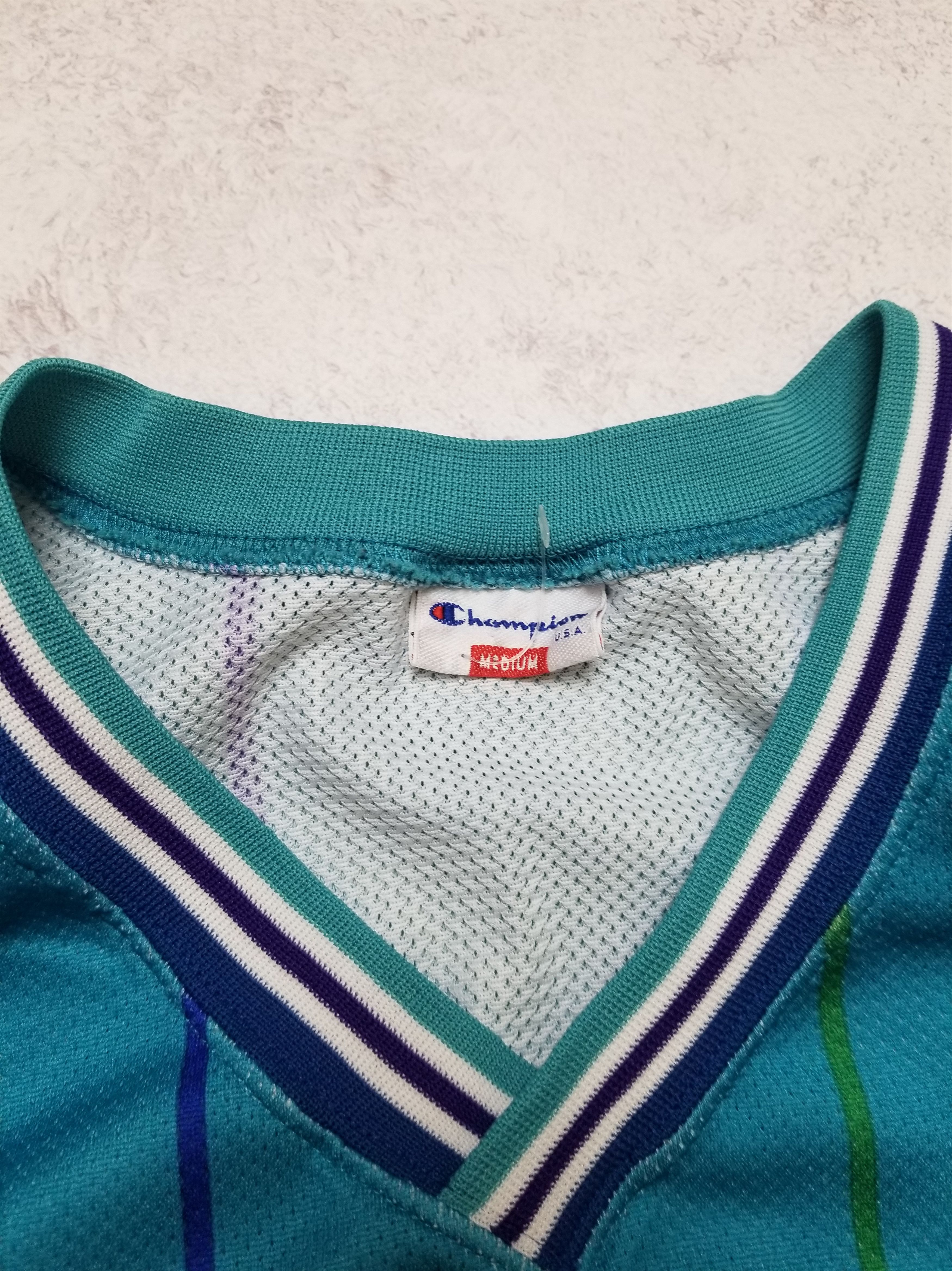 Champion Charlotte Hornets #1 Muggsy Bogues Champion NBA jersey Size US M / EU 48-50 / 2 - 9 Thumbnail