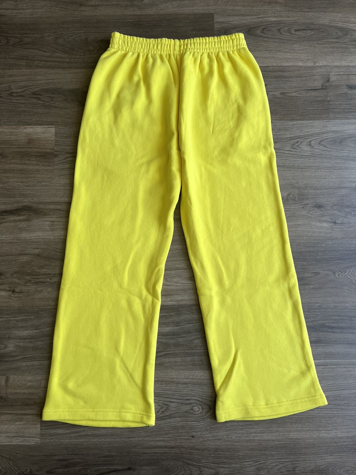 The GV Gallery The GV Gallery Greedy Unit F & F Sweatpants Yellow XL Size US 36 / EU 52 - 3 Thumbnail