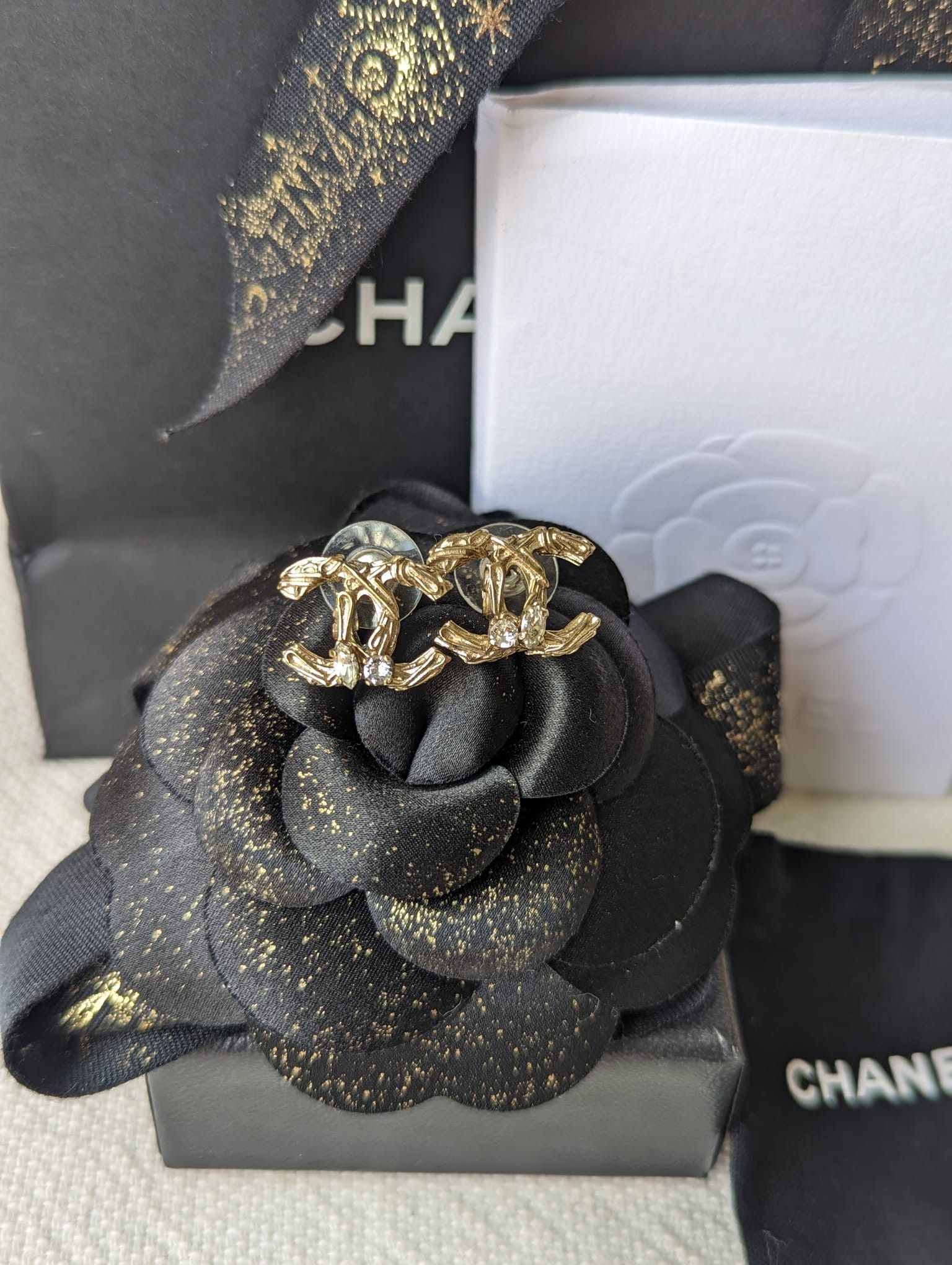 Chanel Chanel CC B14K Logo earrings GHW crystal earring receipt box Size ONE SIZE - 3 Thumbnail