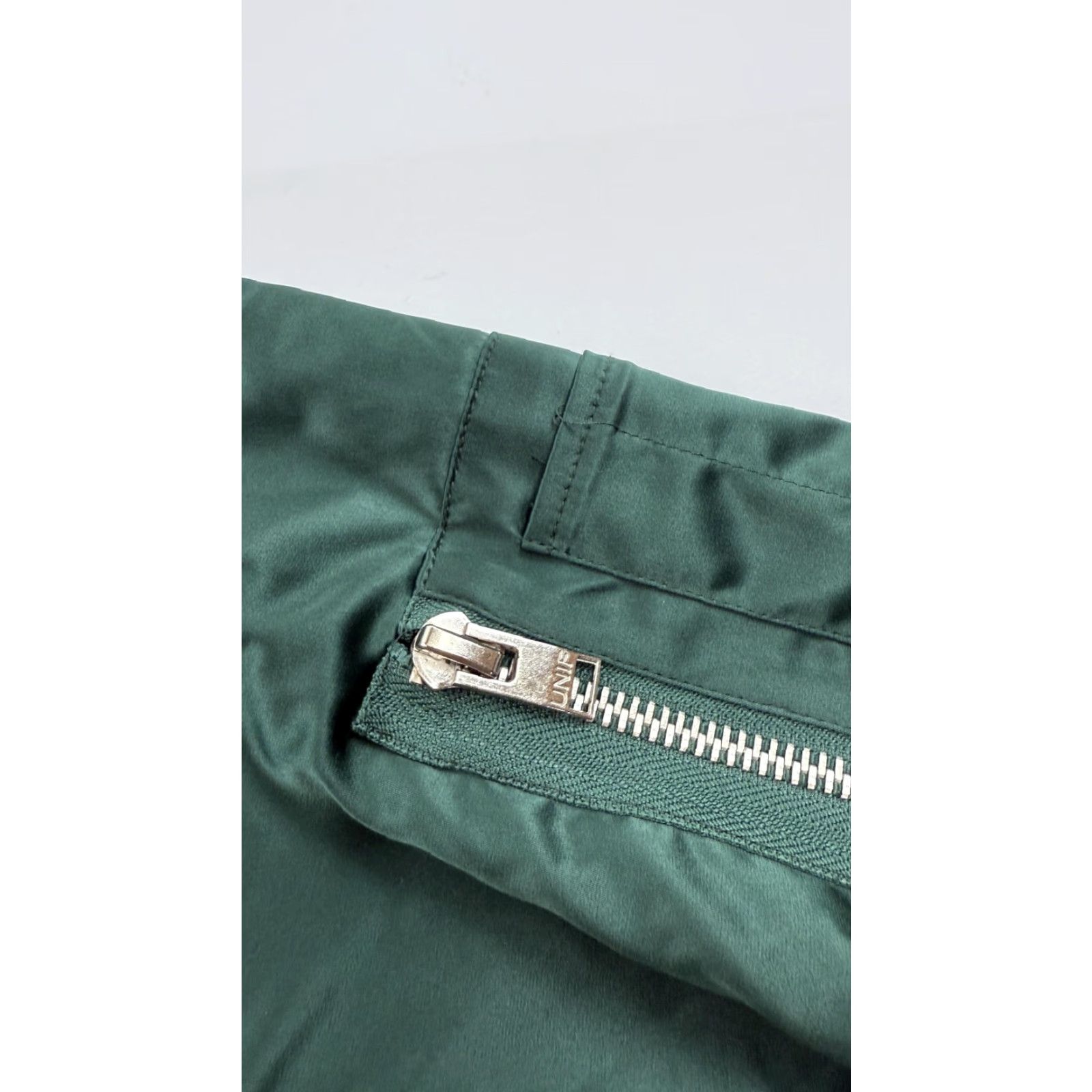 UNIF UNIF Jacket Mens Large Green Bomber Satin Full Zip Pockets Streetwear Polyester Size US L / EU 52-54 / 3 - 5 Thumbnail