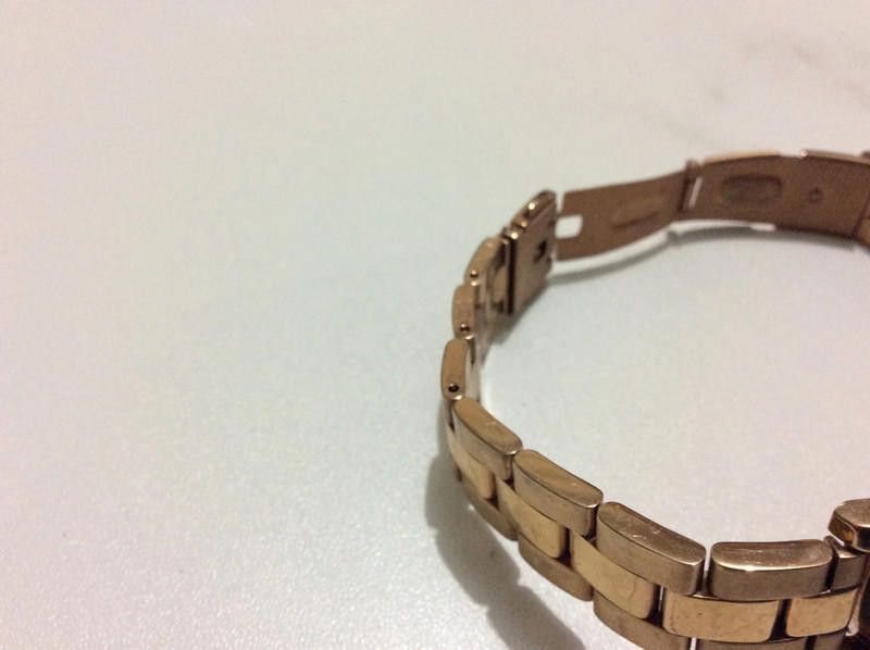 Designer Olivia gold dial gold stainless steel bracelet watch Size ONE SIZE - 2 Thumbnail