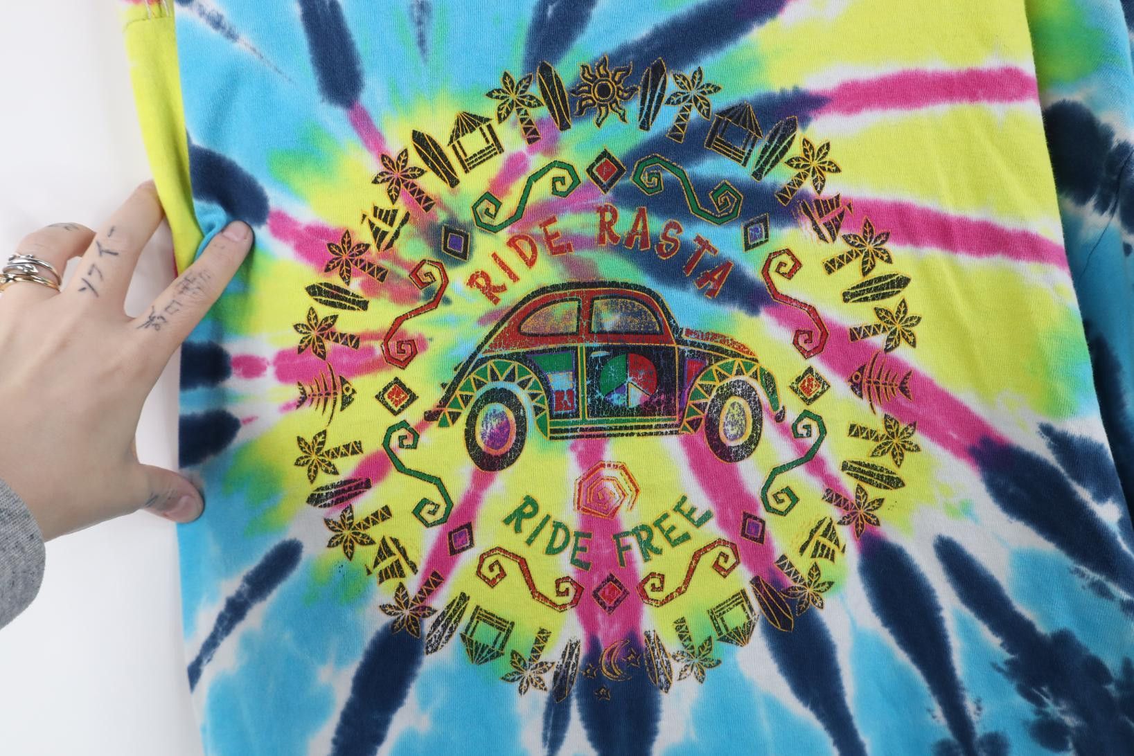 Vintage Vintage 90s Streetwear Ride Free Rainbow Tie Dye T-Shirt Size US XL / EU 56 / 4 - 4 Thumbnail