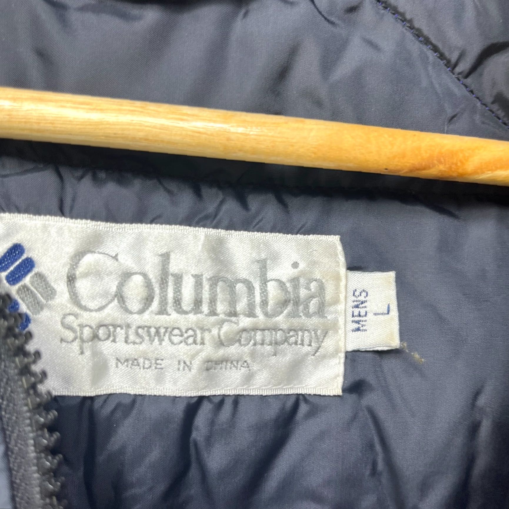 Vintage VINTAGE Columbia Puffer Vest Jacket Men L Black 90s Style Size US L / EU 52-54 / 3 - 5 Thumbnail