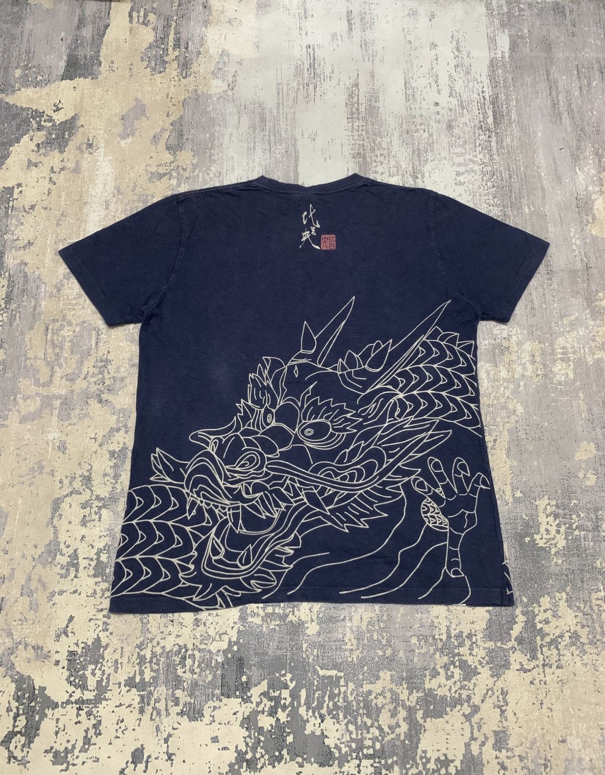 Japanese Brand Vintage Karakuri Tamashi Style Samurai Dragon Tee Size US XL / EU 56 / 4 - 5 Thumbnail