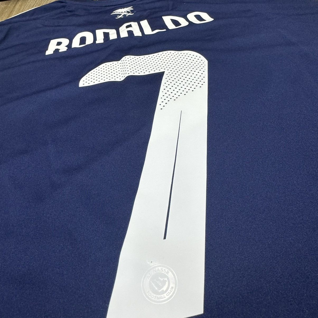 Adidas AL Nassr 25/26 away shirt #7 Ronaldo (Bnwt) Size US XXL / EU 58 / 5 - 6 Thumbnail