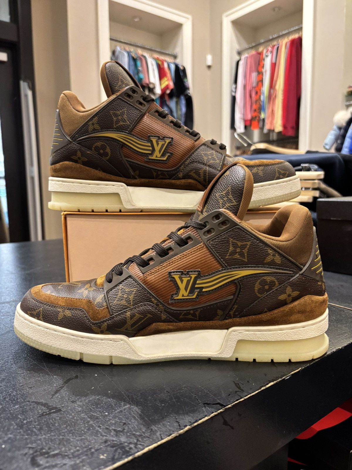 Louis Vuitton Louis Vuitton Trainer Ebene Sneakers Size US 8 / EU 41 - 5 Thumbnail