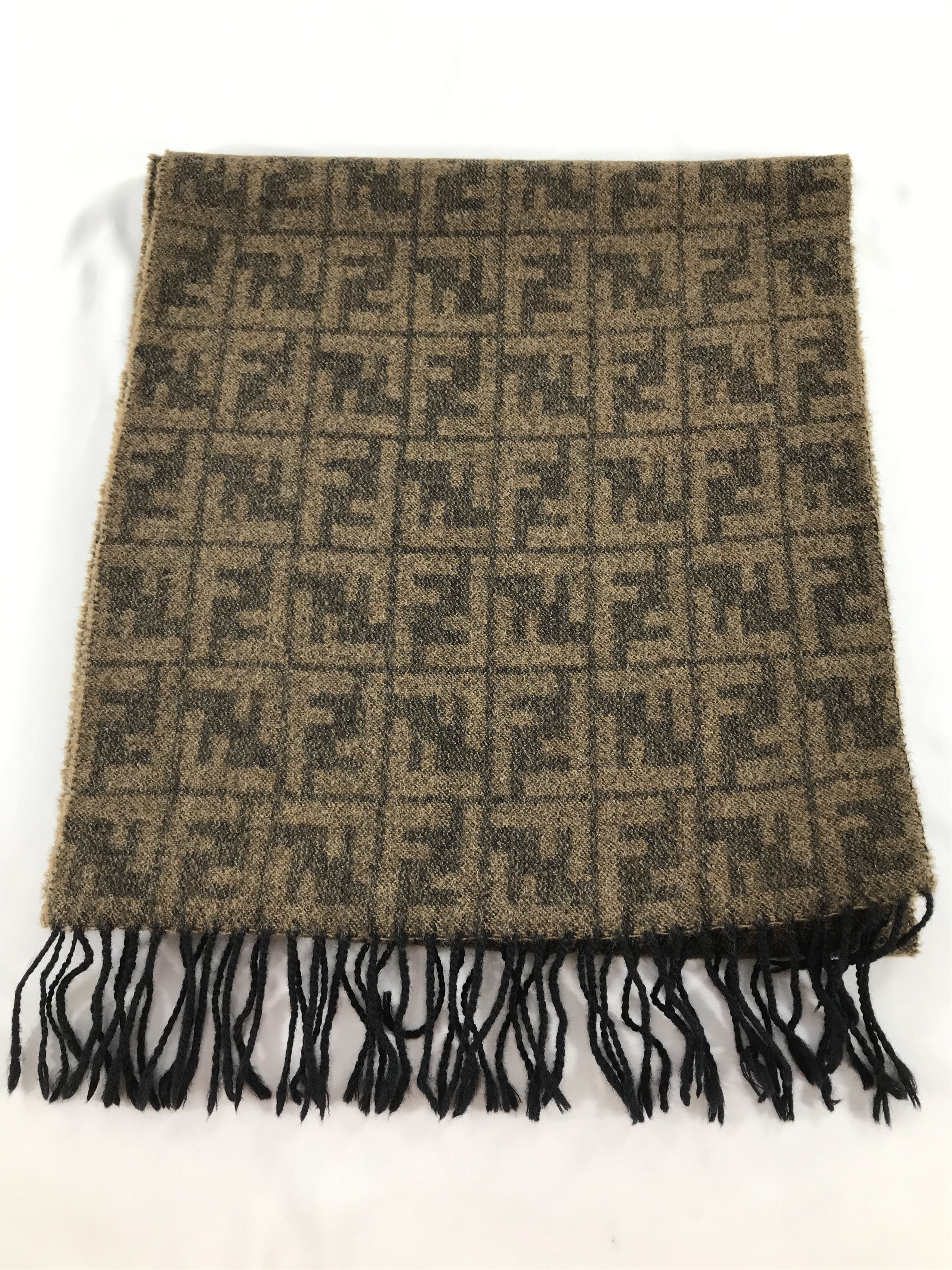 Fendi Fendi Monogram Full Print FF Wool Scarf Muffler V375 Size ONE SIZE - 2 Thumbnail