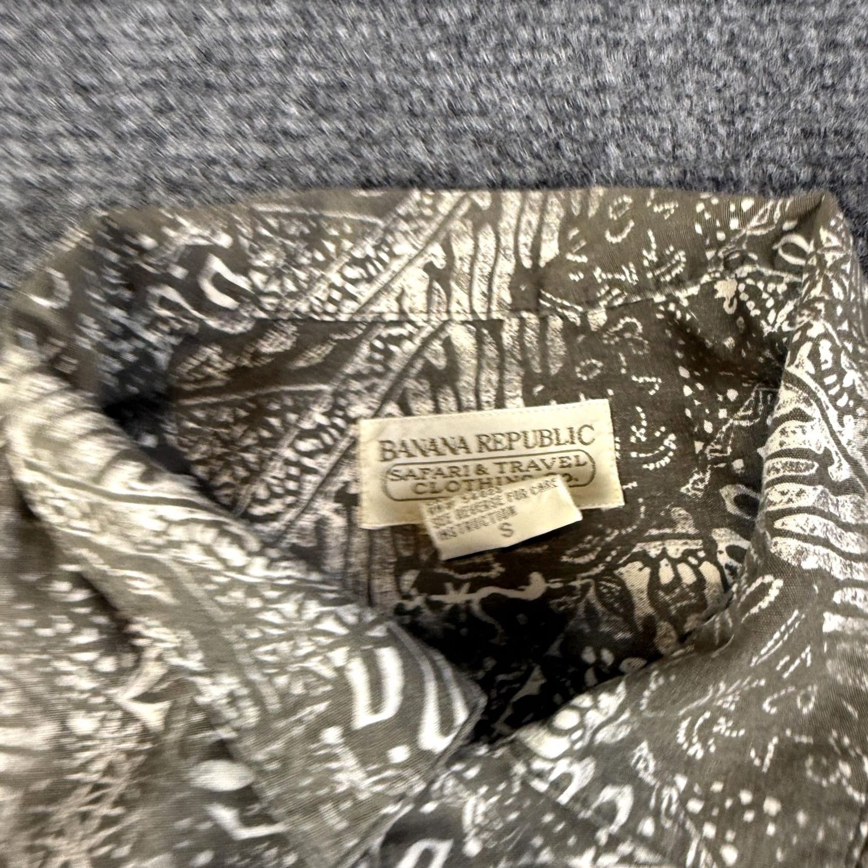 Banana Republic VINTAGE Banana Republic Shirt Mens Small Brown Geometric Safari Travel Cotton Size US S / EU 44-46 / 1 - 4 Thumbnail