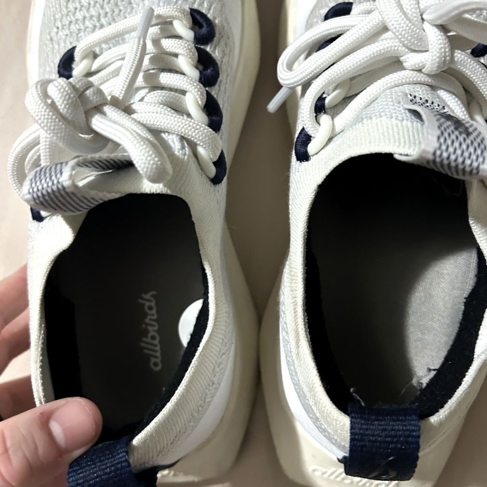 Allbirds VINTAGE Allbirds TD2 Tree Dasher 2 Blizzard Deep Navy Size 10 Women Sneaker Athletic White Women’s TD2 Tree Dasher 2 Blizzard Deep Navy Size 10 Size US 10 / IT 40 - 6 Thumbnail