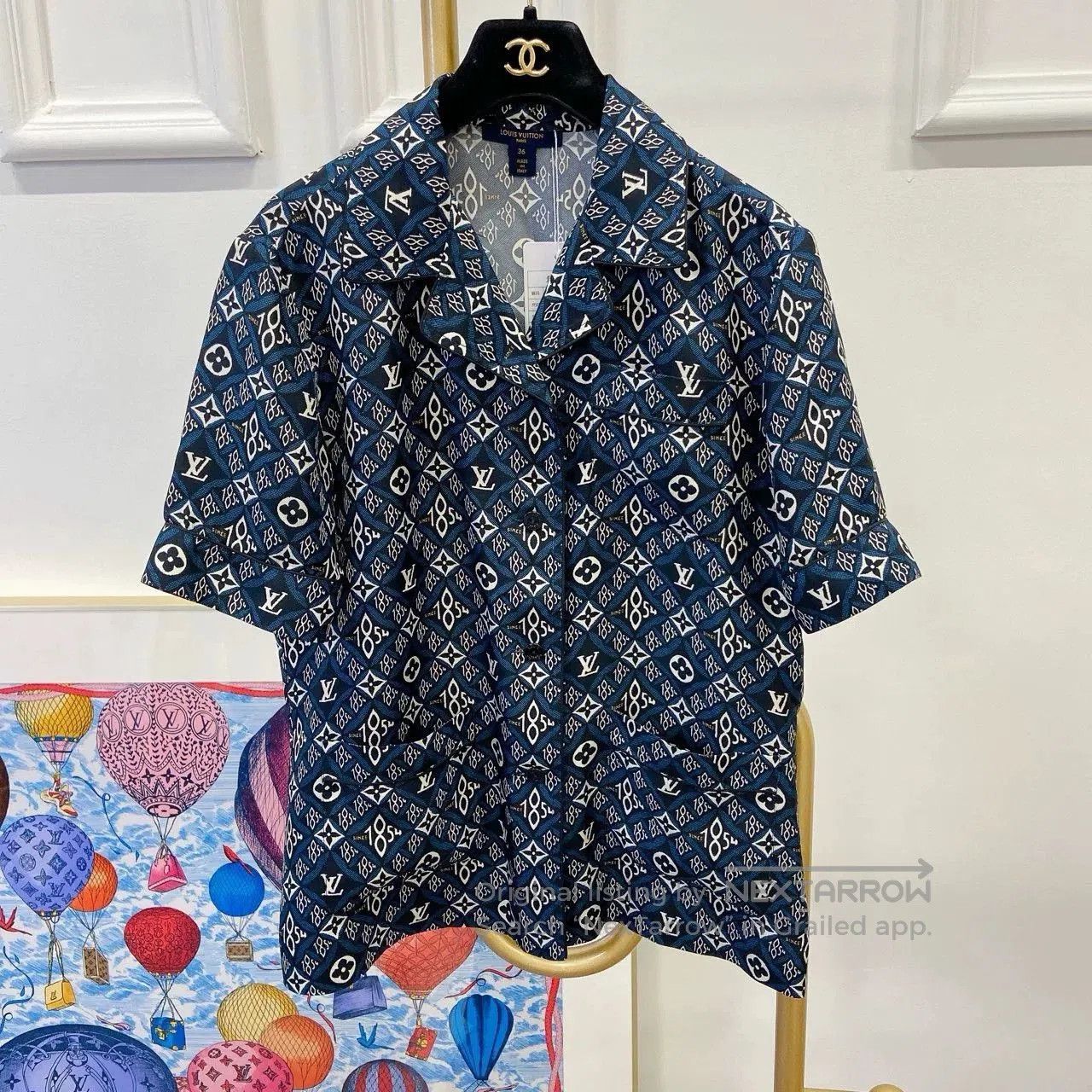 Louis Vuitton Louis Vuitton Logo Silk Shirt Set. Size XS / US 0-2 / IT 36-38 - 1 Thumbnail