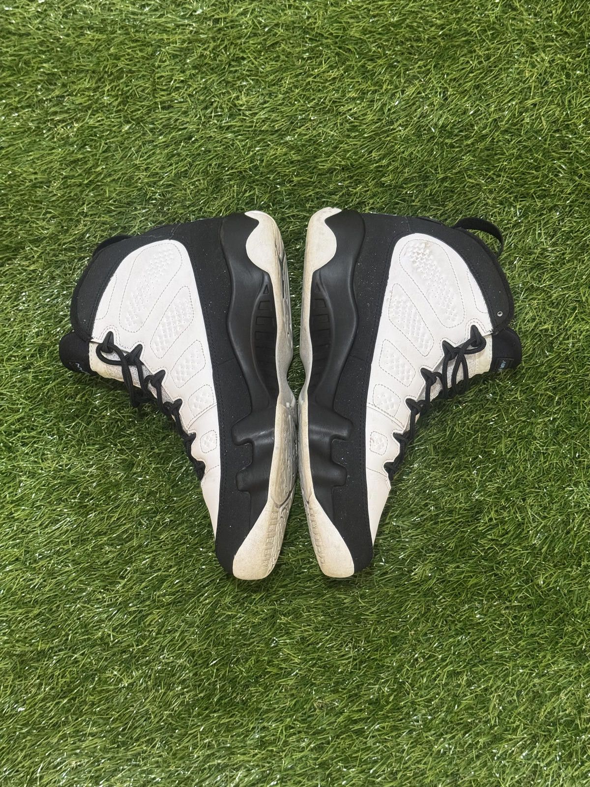 Jordan Brand Air Jordan 9 Retro “University Blue” Men’s Size 9.5 Size ONE SIZE - 3 Thumbnail