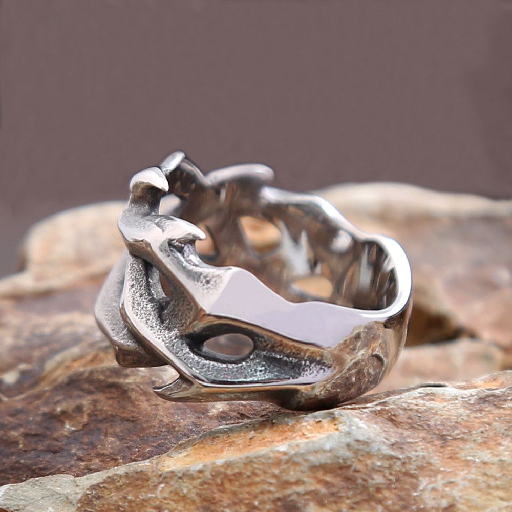 Vintage SIZE 10 Hollow Out Design Crown of Thorns Steel Ring Size ONE SIZE - 3 Thumbnail